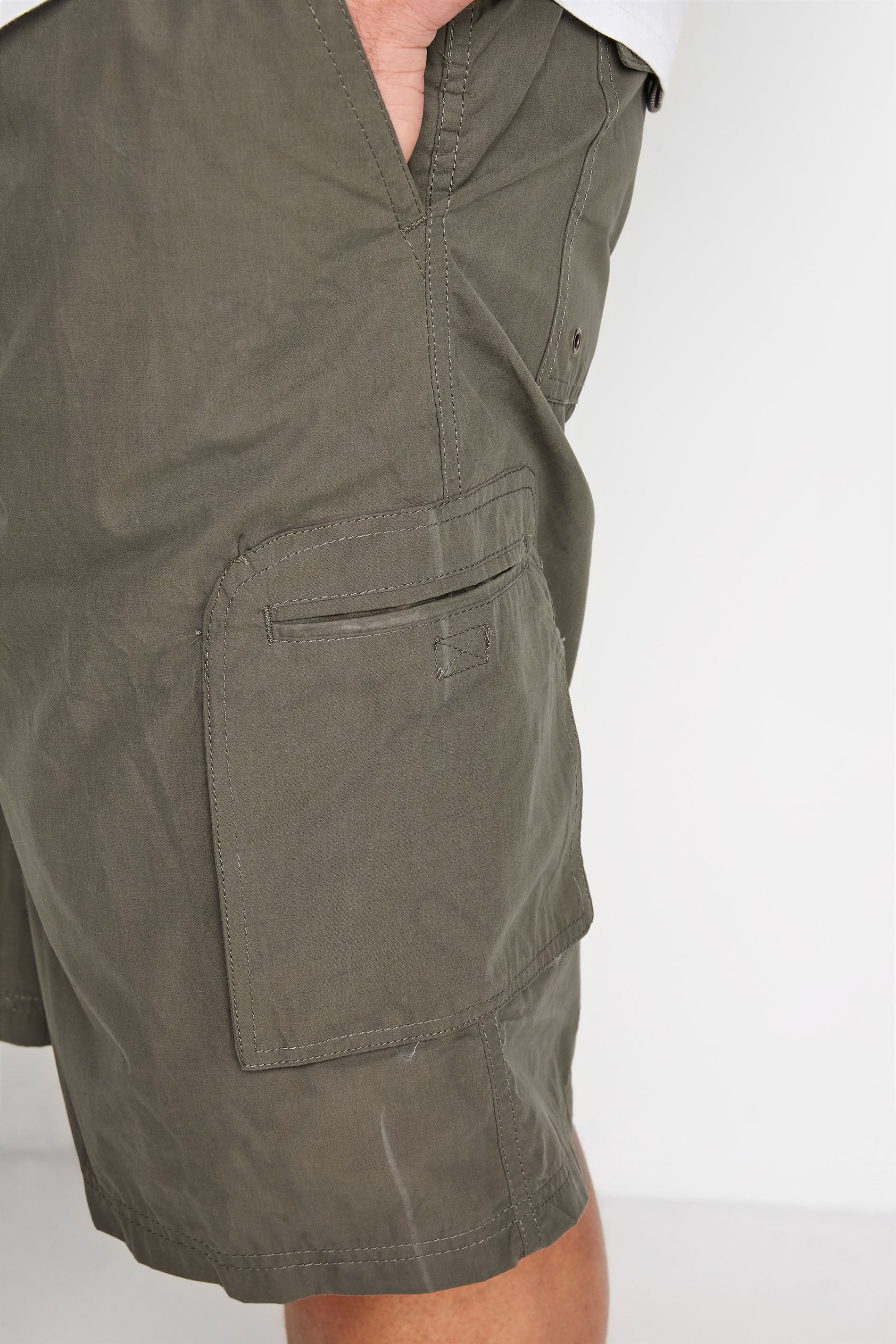 D555 Khaki Green Cargo Shorts | BadRhino 2