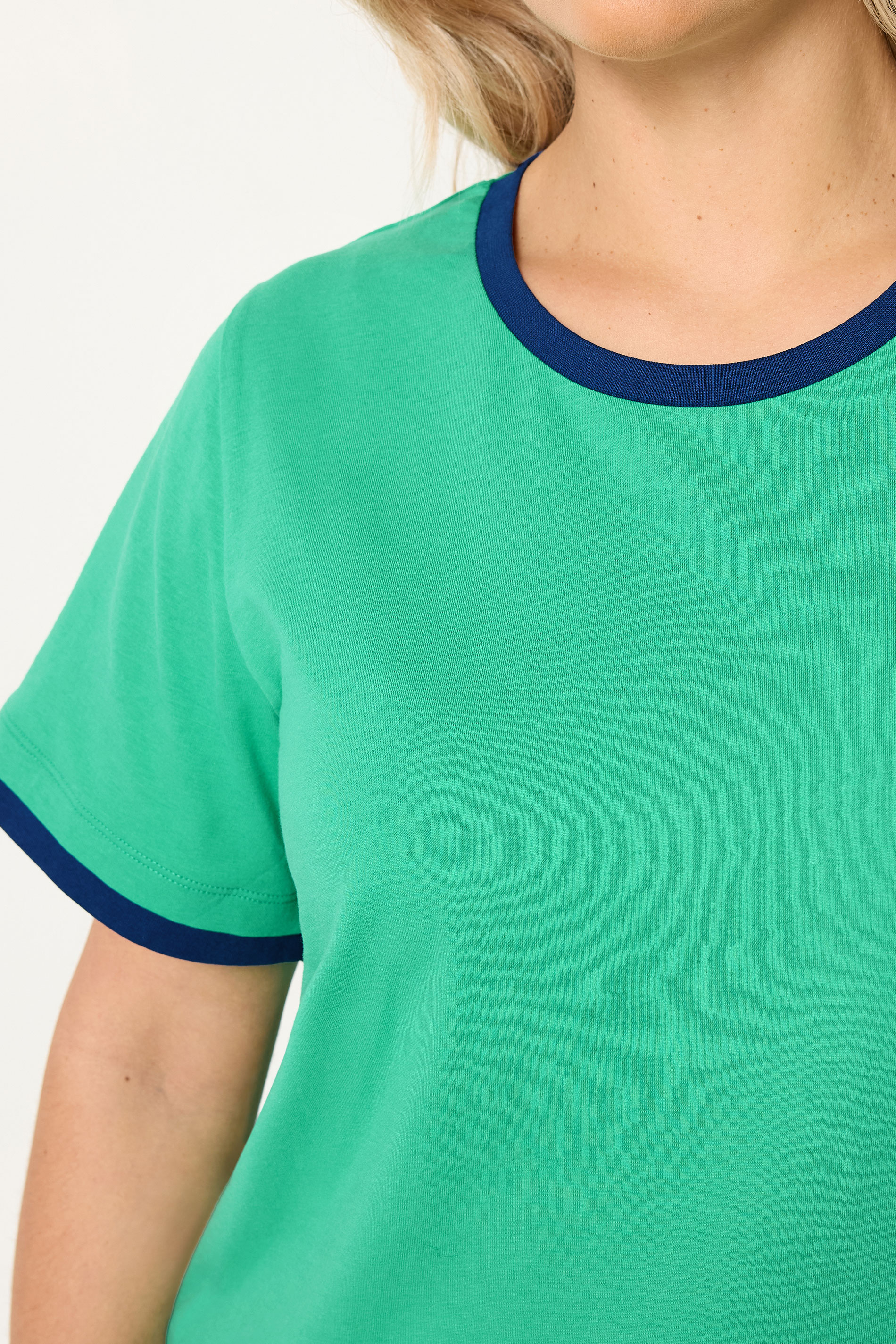 YOURS Plus Size Green Contrast Trim T-Shirt | Yours Clothing 4