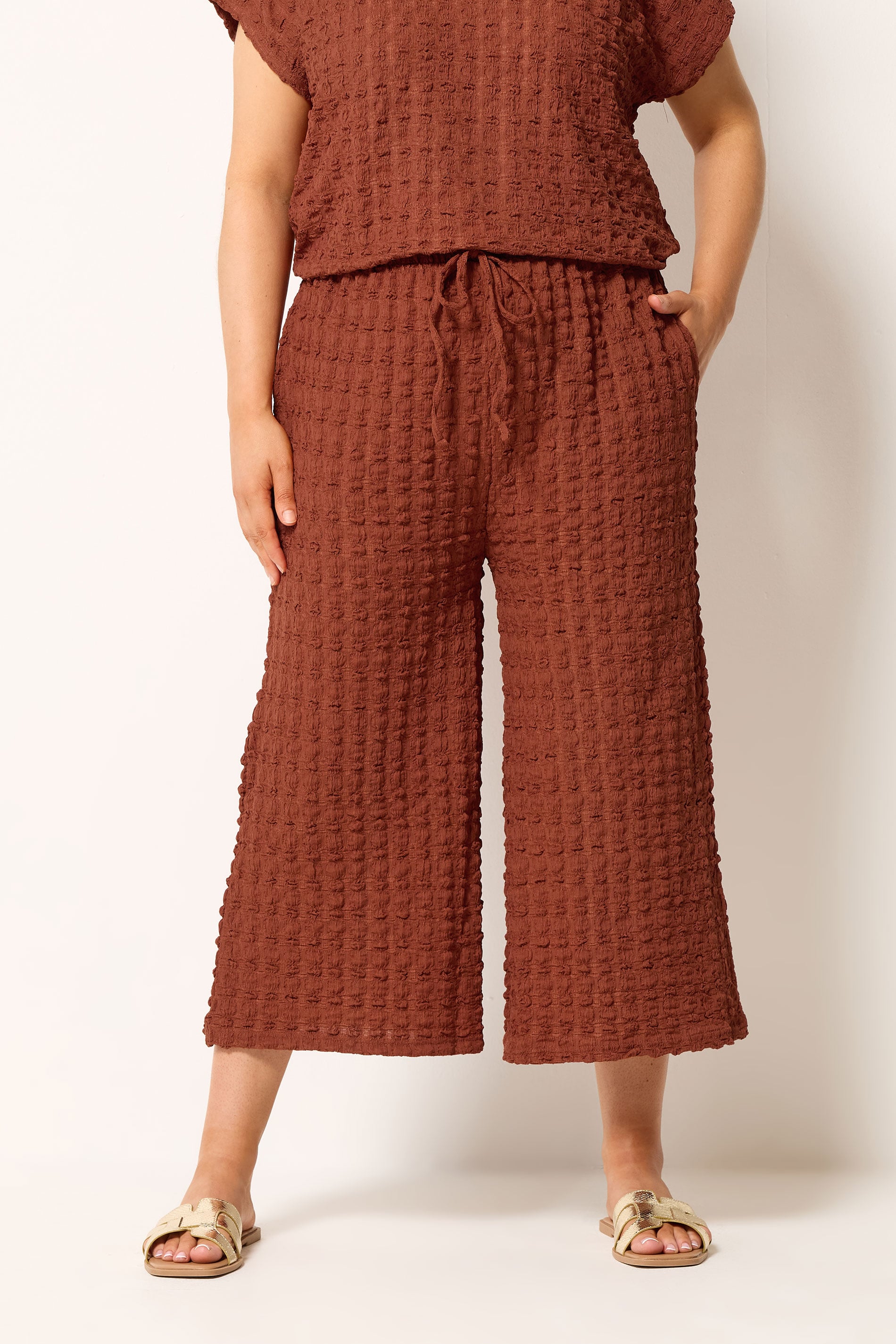 YOURS Plus Size Rust Orange Bubble Textured Cropped Trousers | Yours Clothing 3