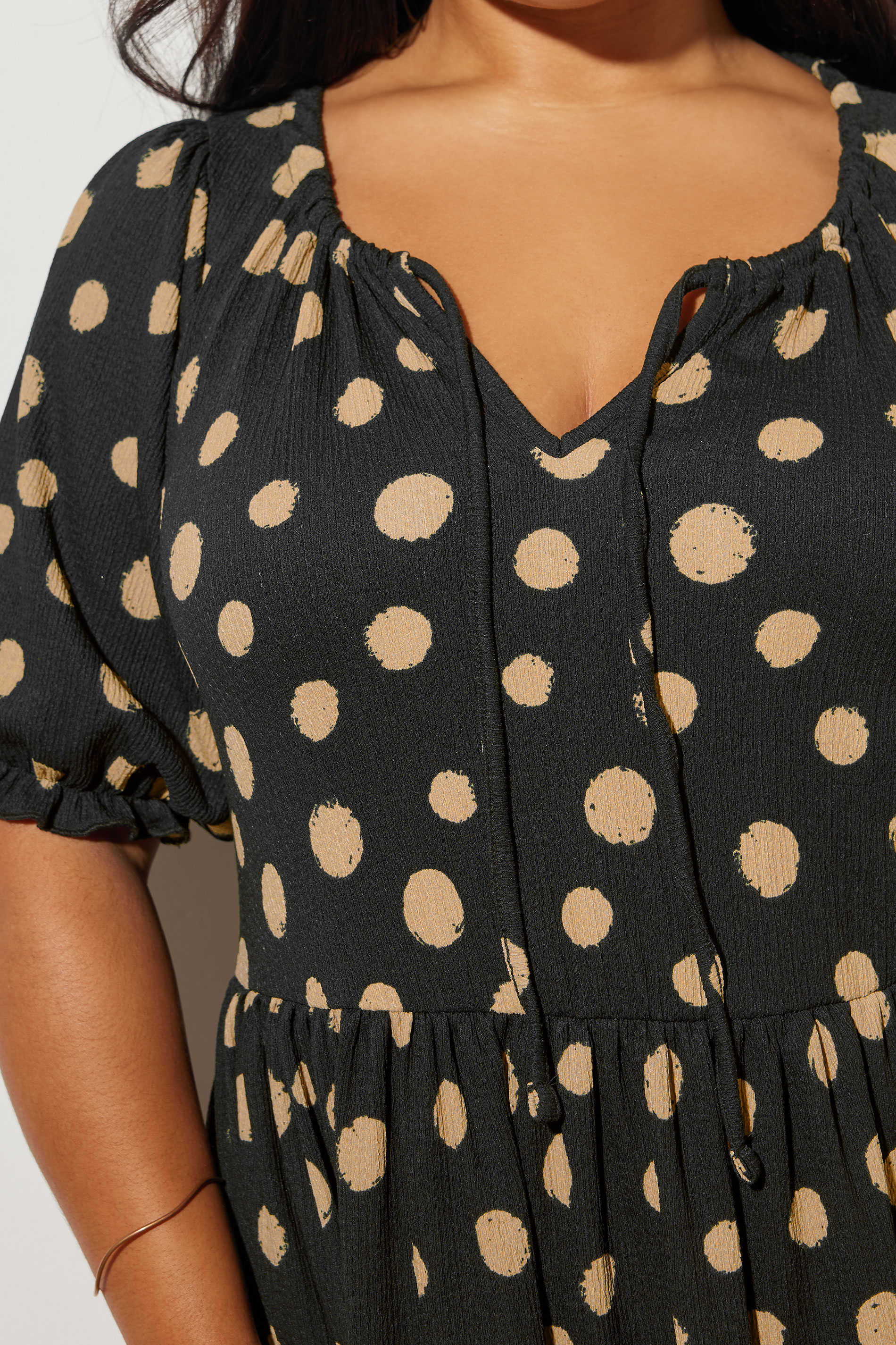 YOURS Plus Size Black Spot Print Textured Dress | Yours Clothing 4