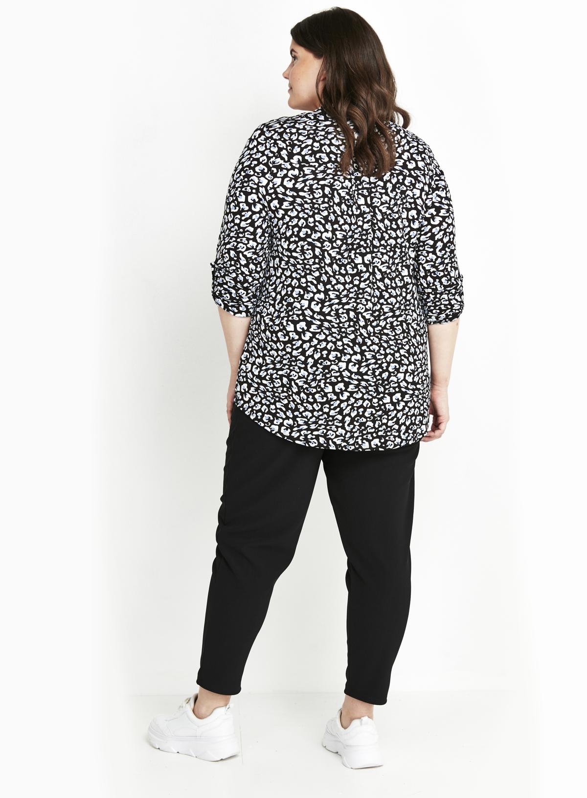 Evans Black Animal Print V-Neck Top | Evans