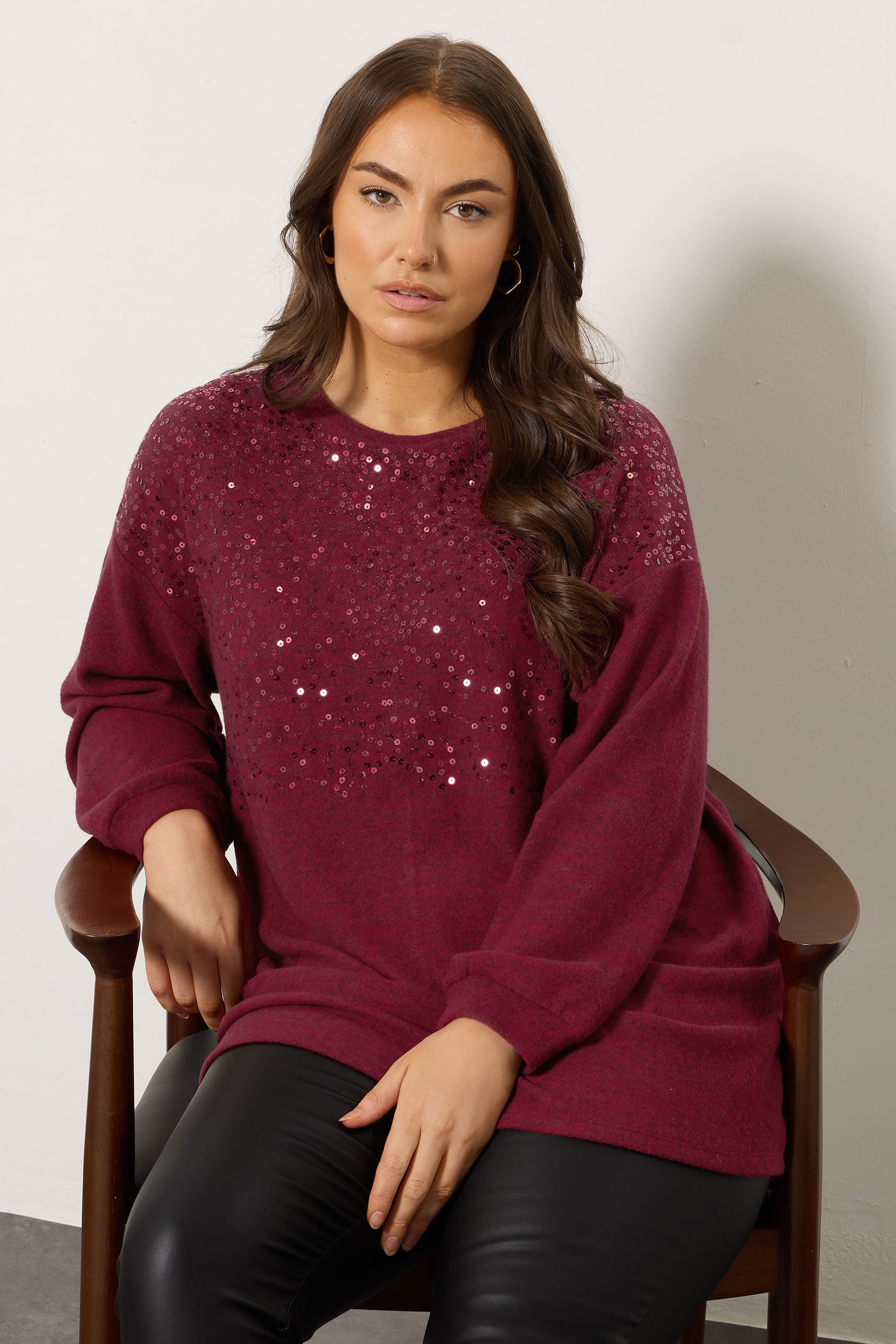 Evans Women's Red Plus Sequin Embellished Knitted Top Size 26-28