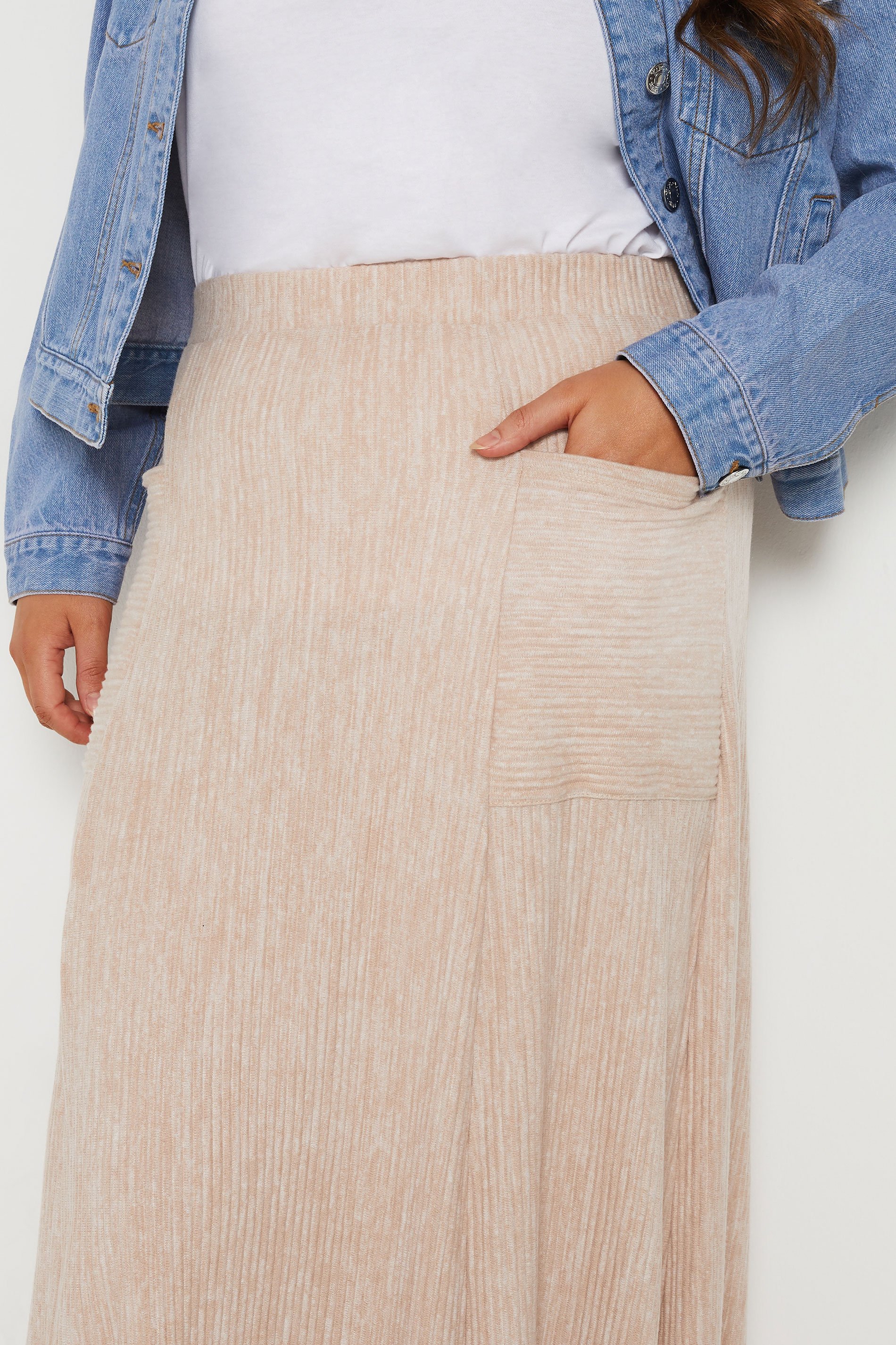 YOURS Plus Size Pink Pleated Pocket Skirt | Yours Clothing 4