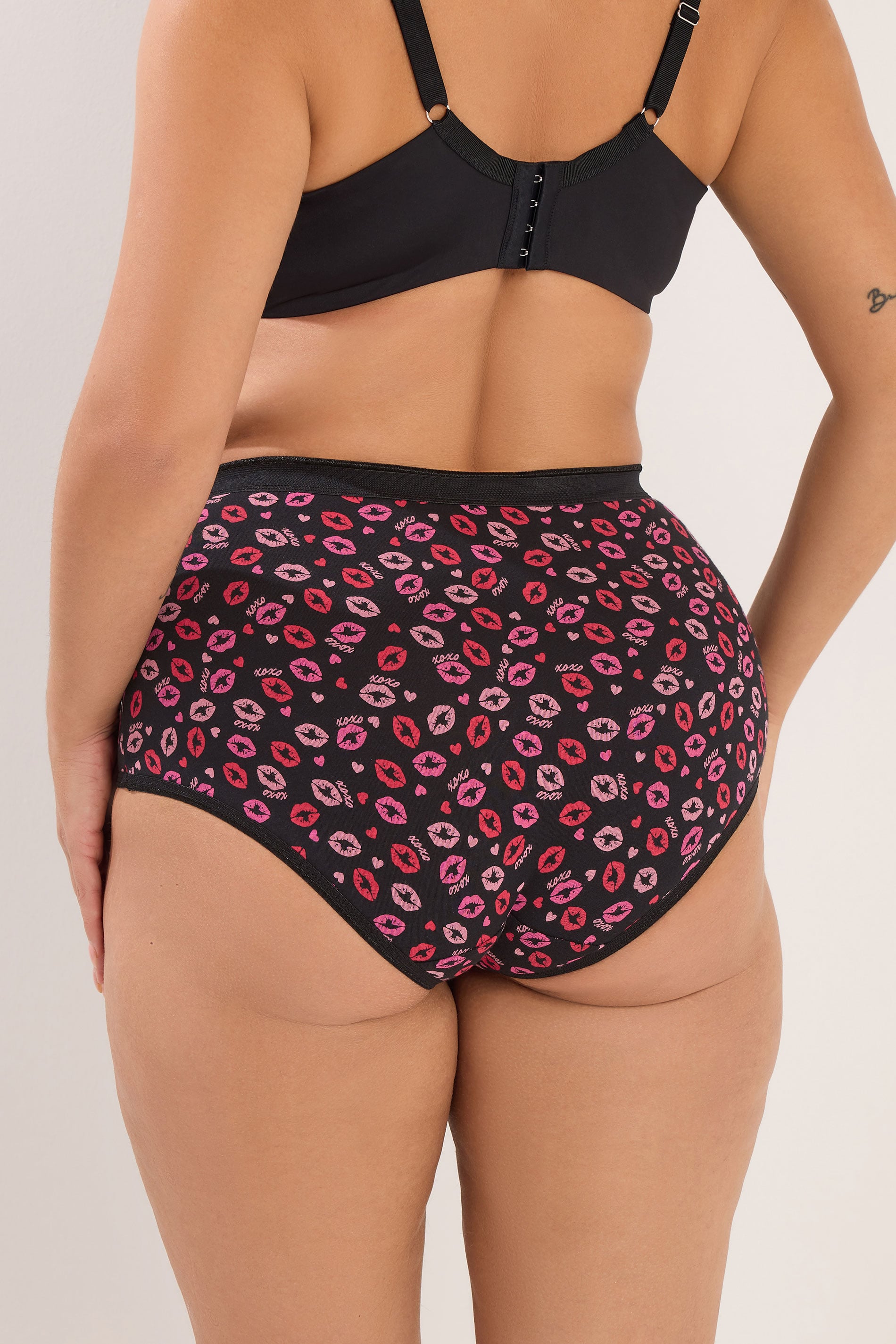 YOURSET 5 PACK Plus Size Red Kiss Print Full Briefs | Yours Clothing 4
