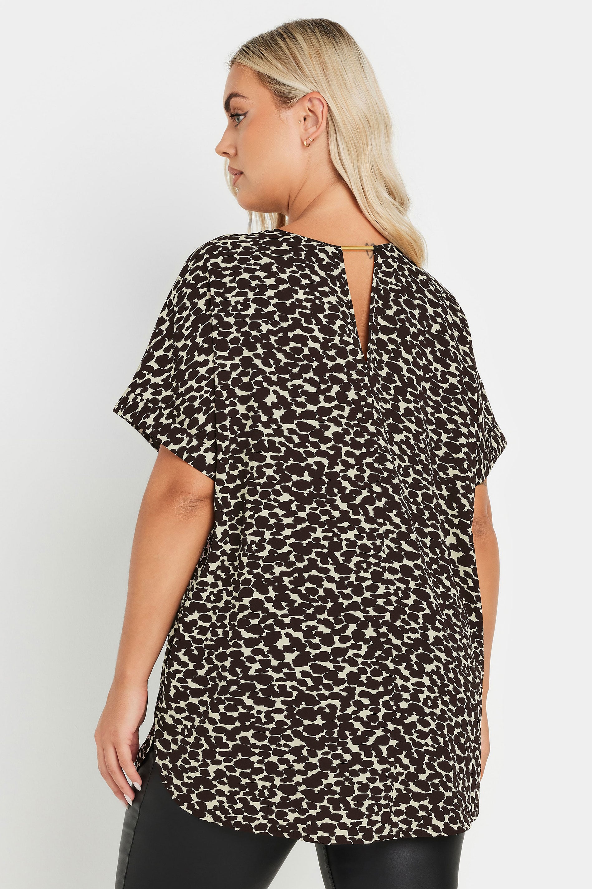 YOURS Plus Size Black Leopard Print Metal Trim Blouse | Yours Clothing 2