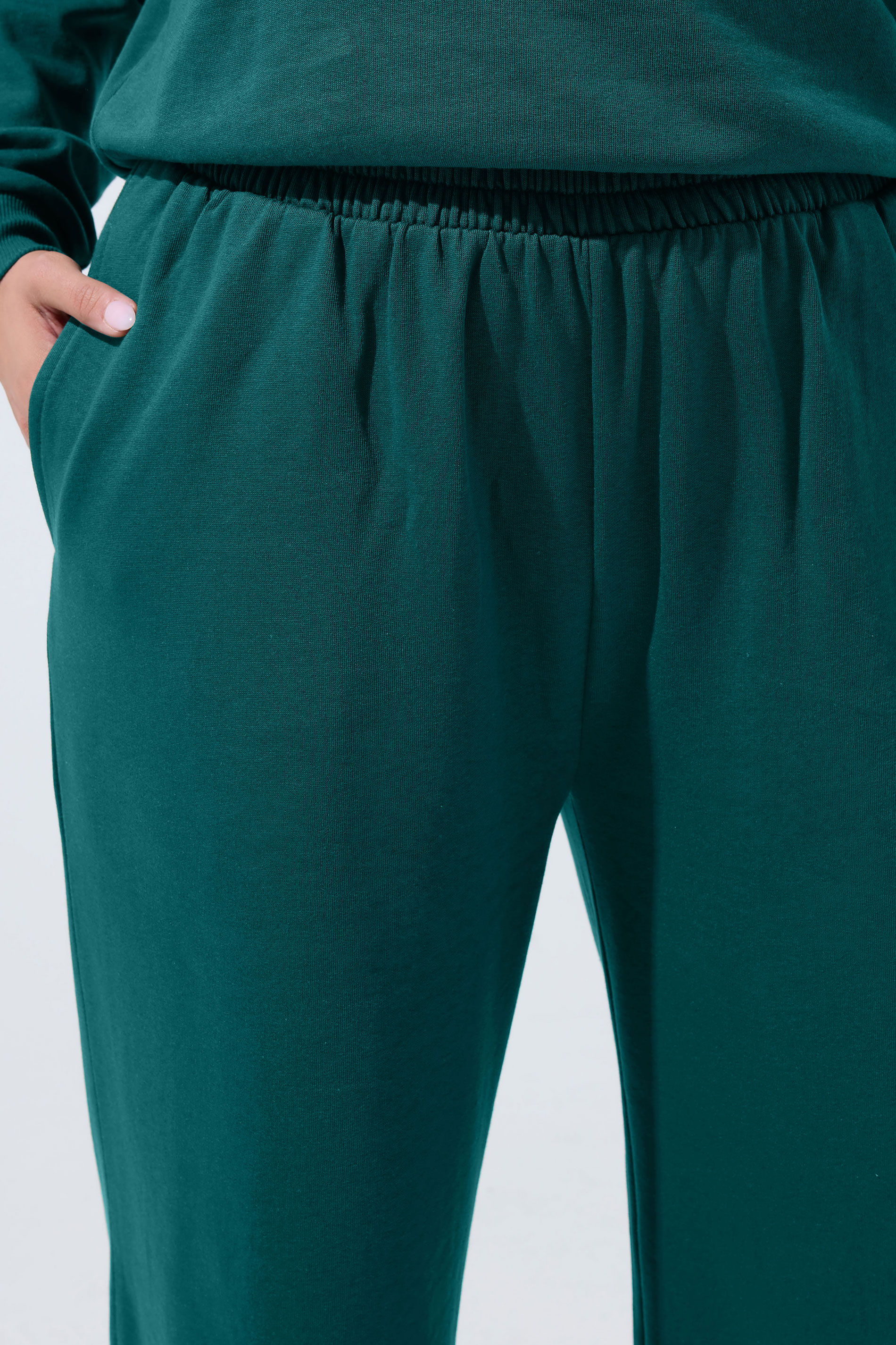 LIMITED COLLECTION Plus Size Forest Green Wide Leg Joggers | Yours Clothing 4