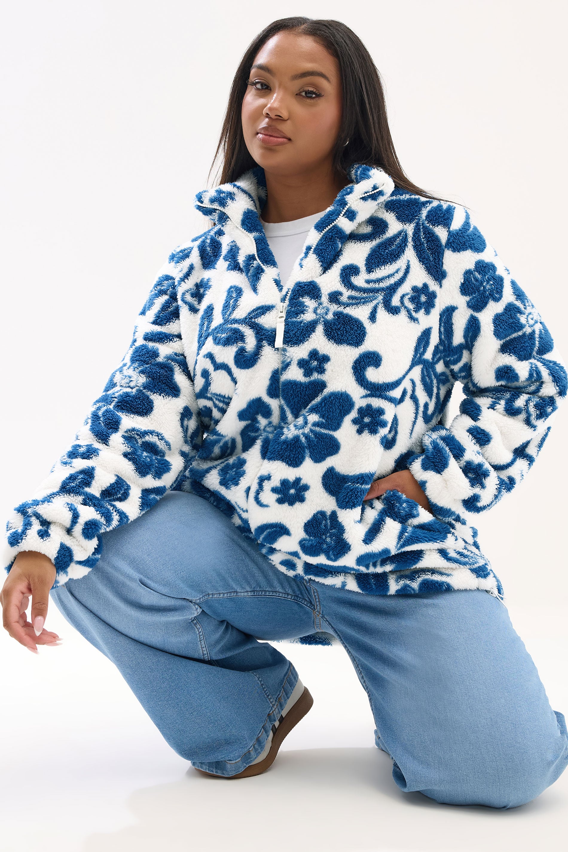 YOURS Plus Size White Floral Print Fleece Jacket | Yours Clothing 3