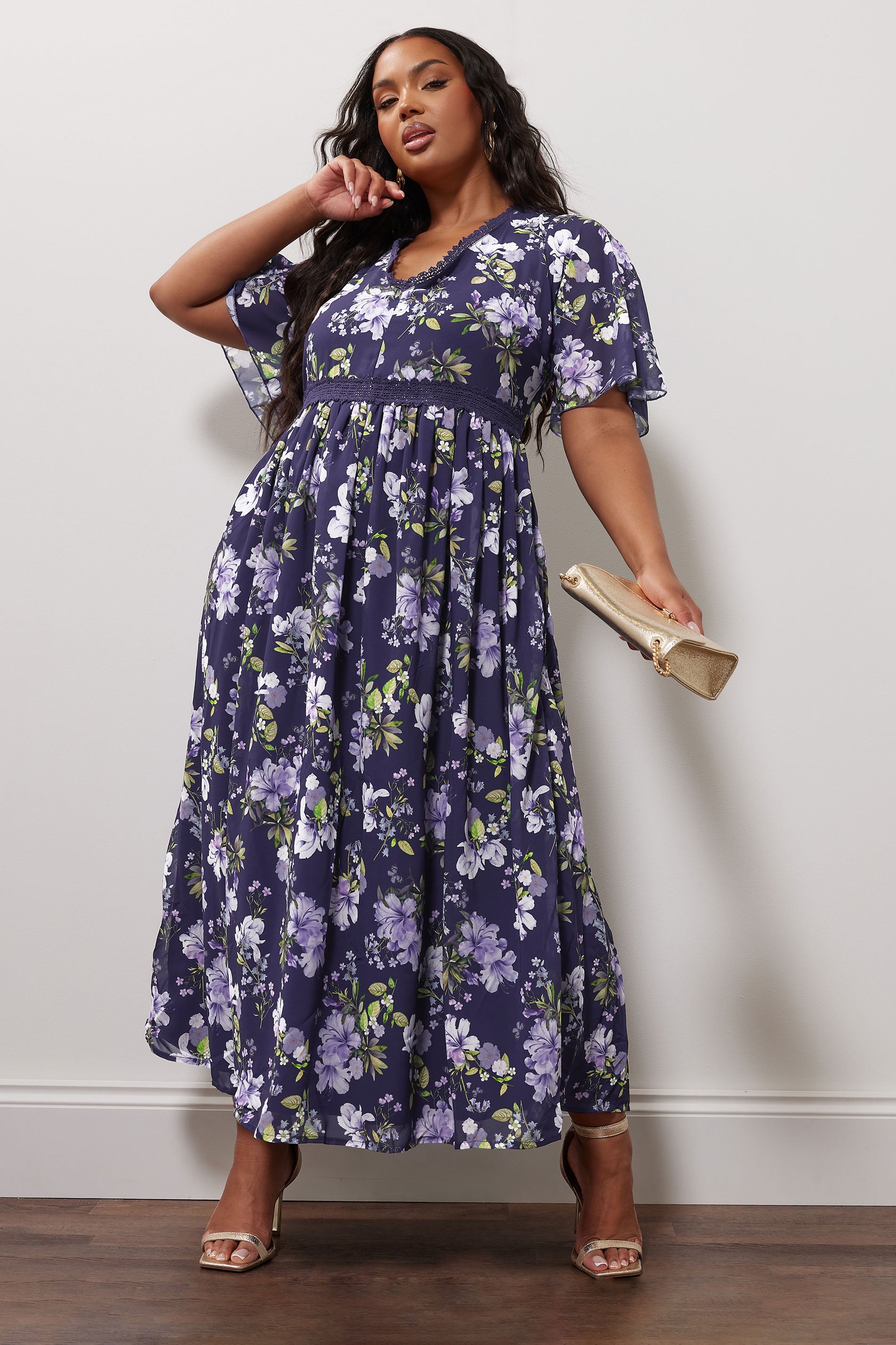 YOURS LONDON Plus Size Navy Blue Floral V-Neck Dress | Yours Clothing 1
