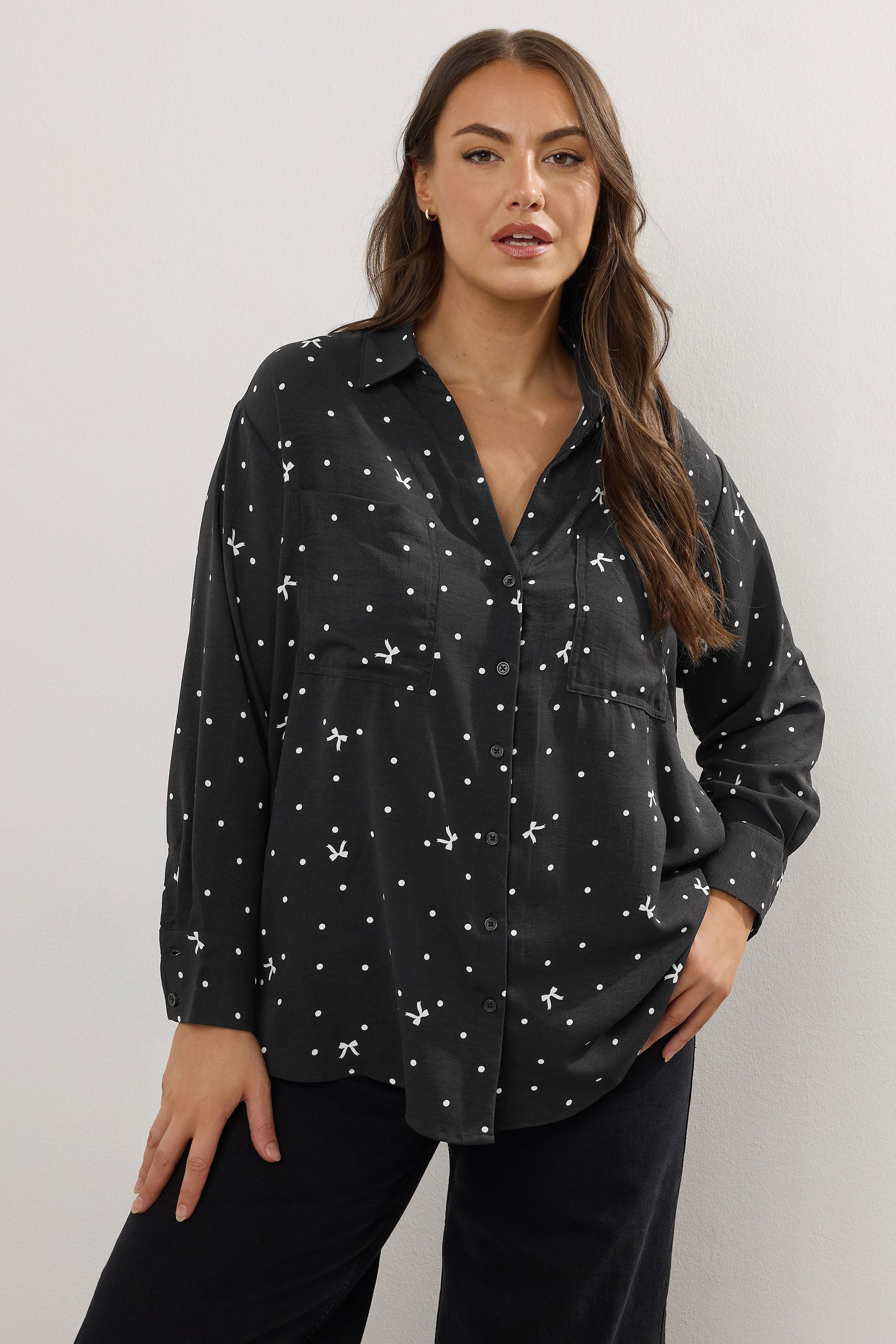 YOURS Plus Size Black Bow Print Crinkle Blouse | Yours Clothing 3
