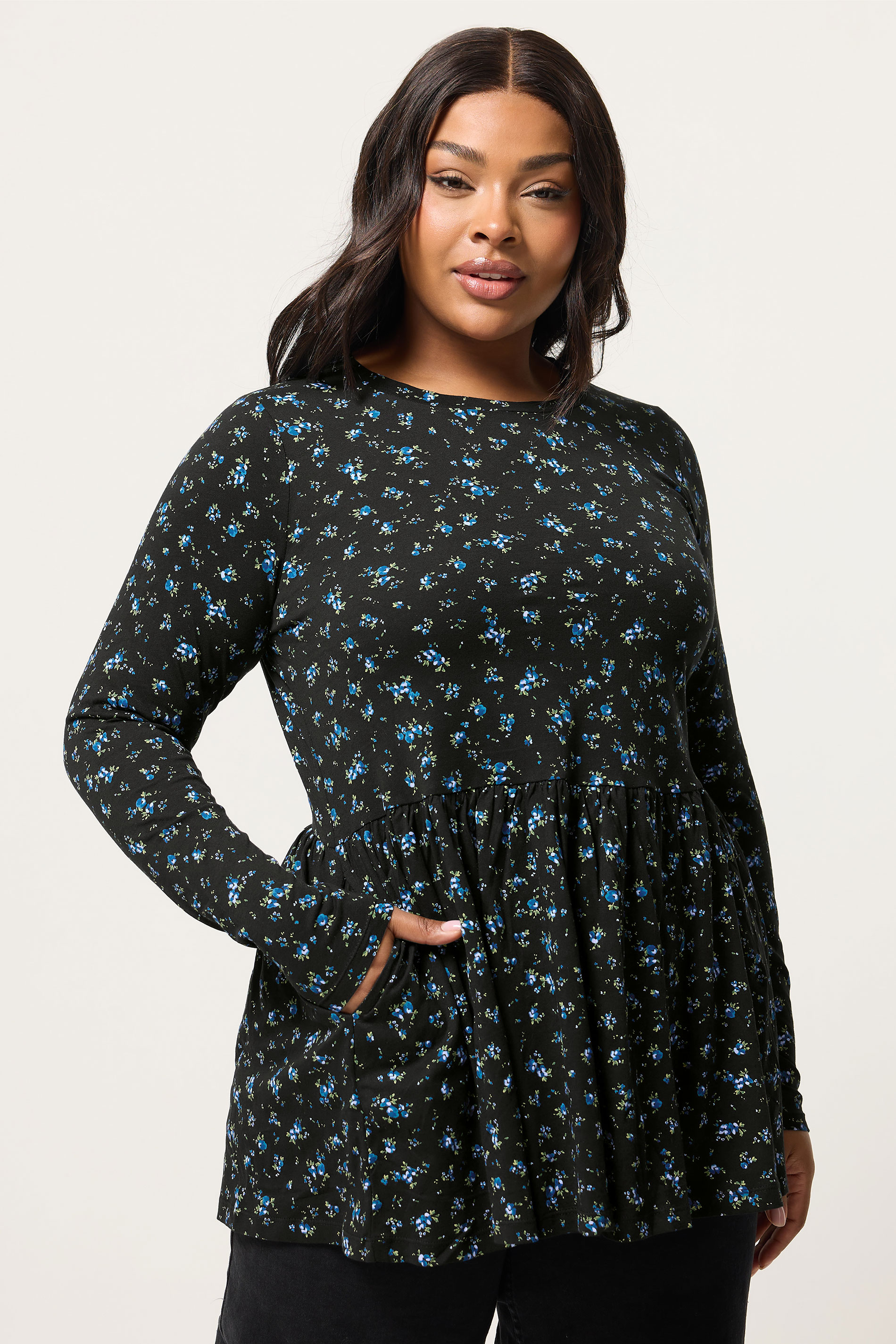 YOURS Plus Size Blue Ditsy Floral Peplum Top | Yours Clothing 3