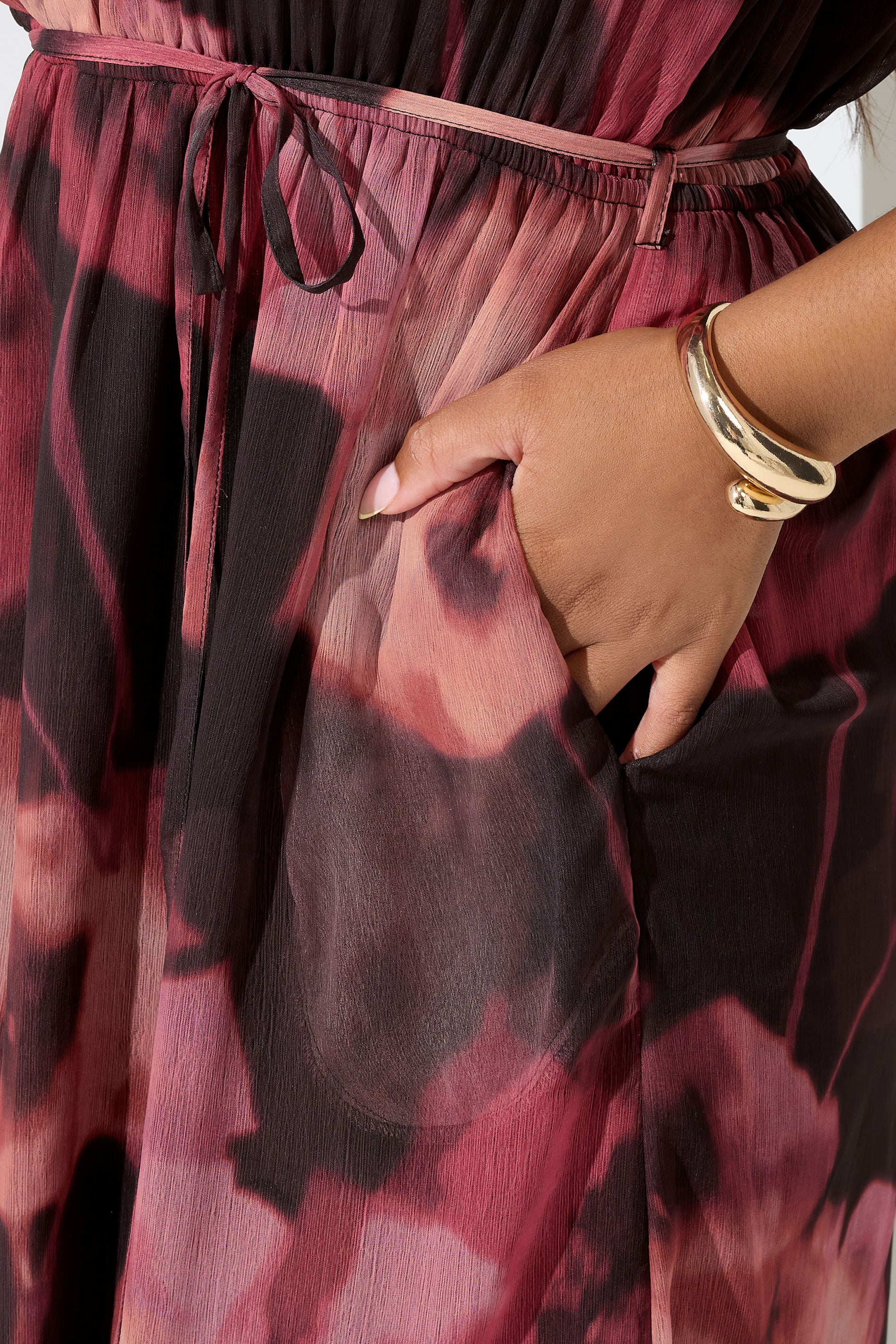 YOURS LONDON Plus Size Pink Blurred Floral Puff Sleeve Shirt Dress | Yours Clothing 4