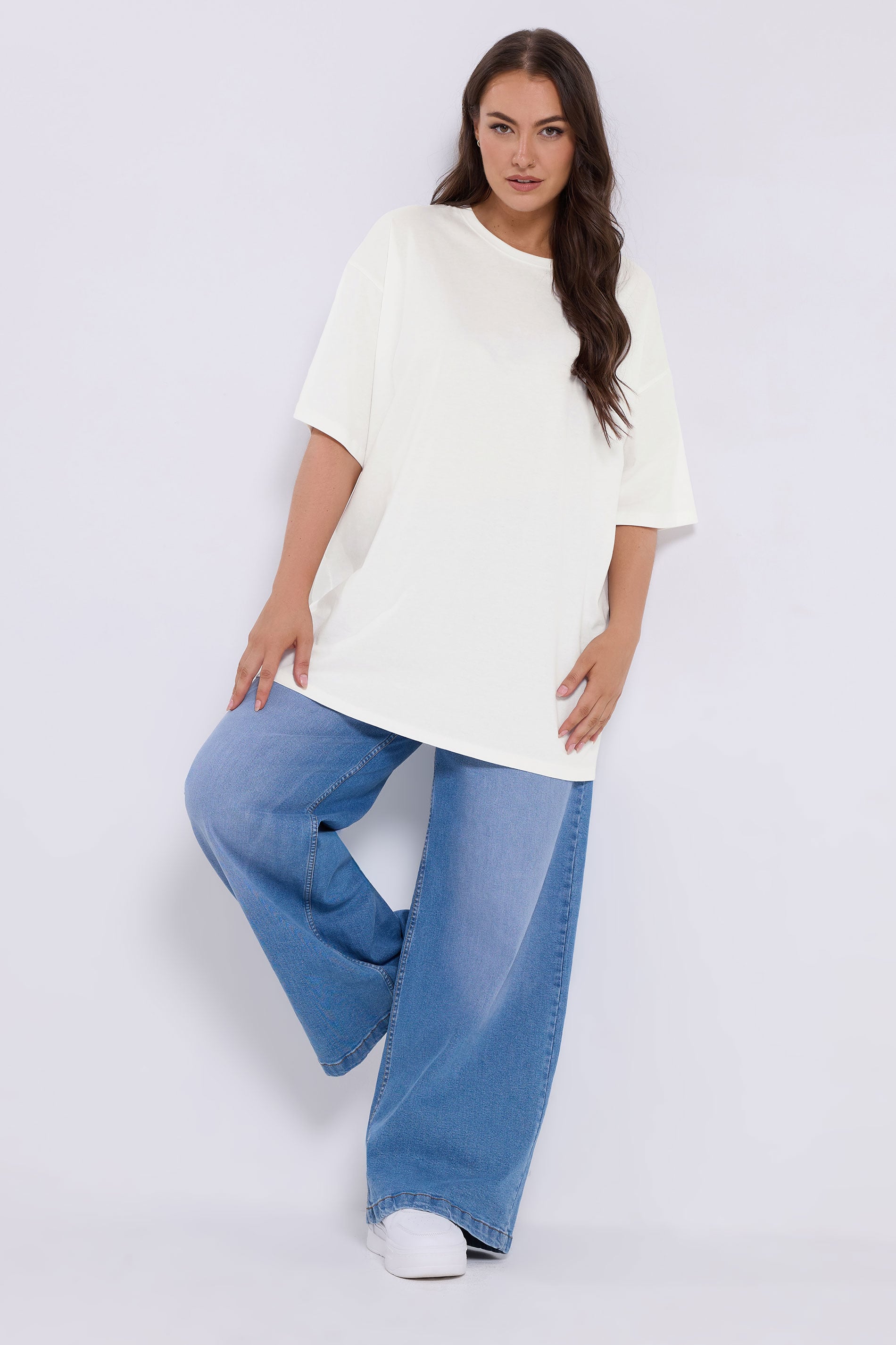 YOURS Plus Size White Relaxed Longline T-Shirt | Yours Clothing 1