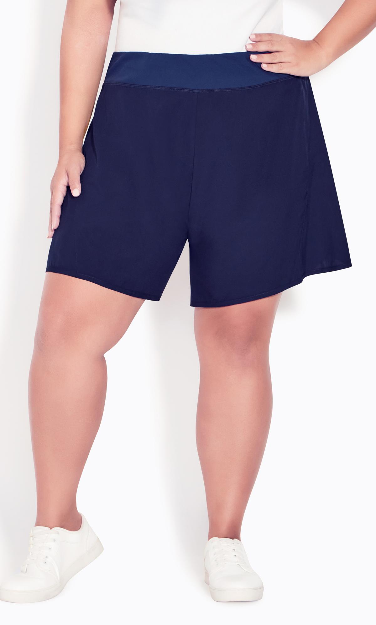 Active Navy Relaxed Short 2