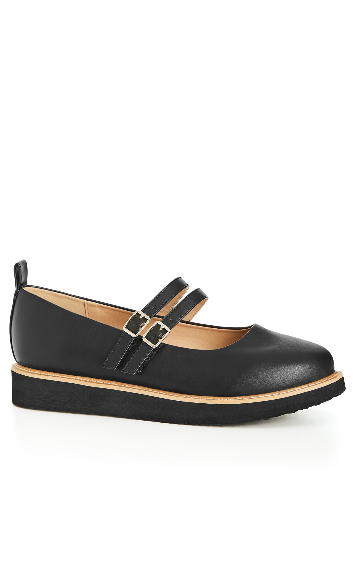 Edith Black Flat Shoe 1
