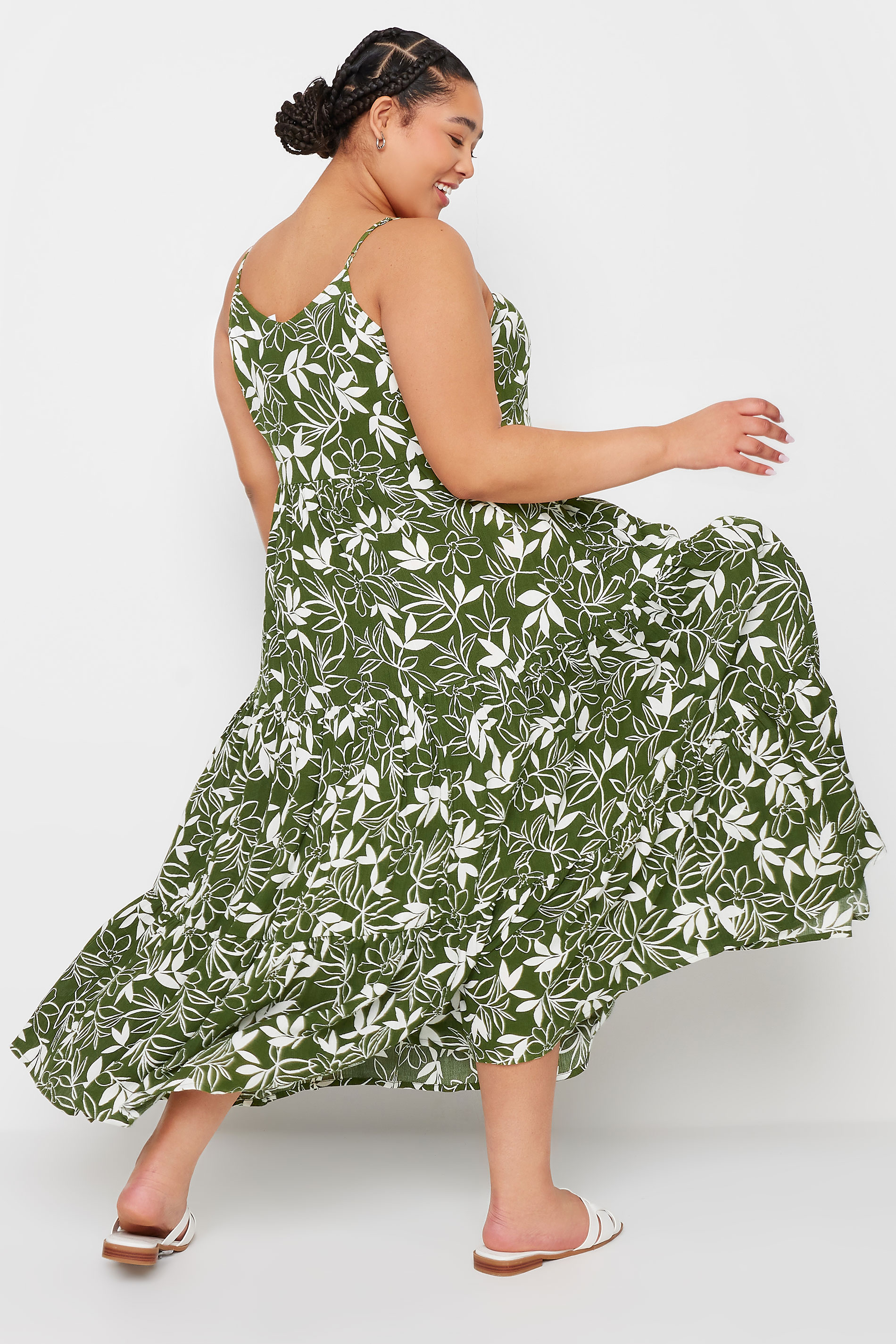 YOURS Plus Size Green Leaf Print Crinkle Tiered Maxi Dress | Yours Clothing 3