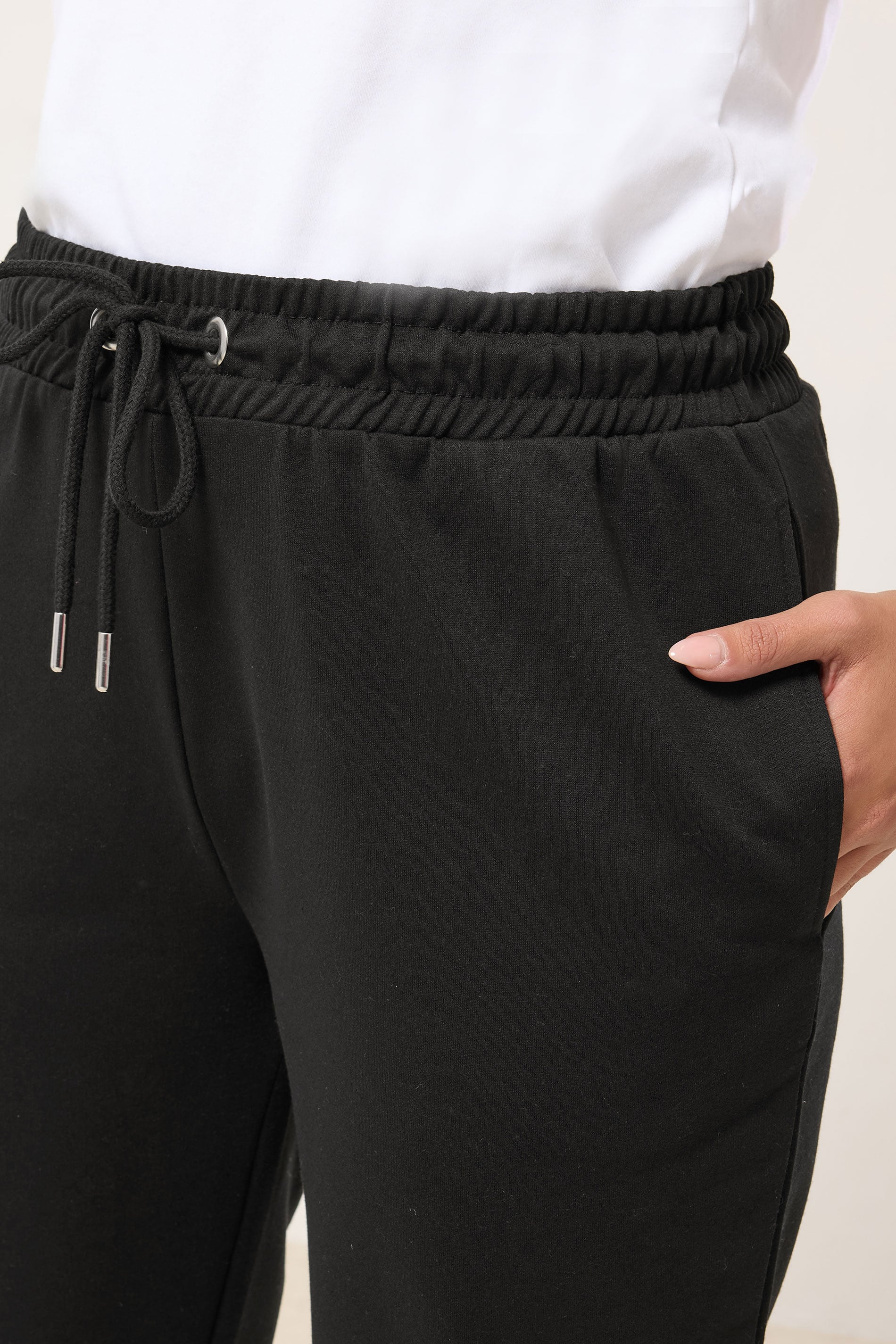YOURS Plus Size Black Straight Leg Joggers | Yours Clothing 4
