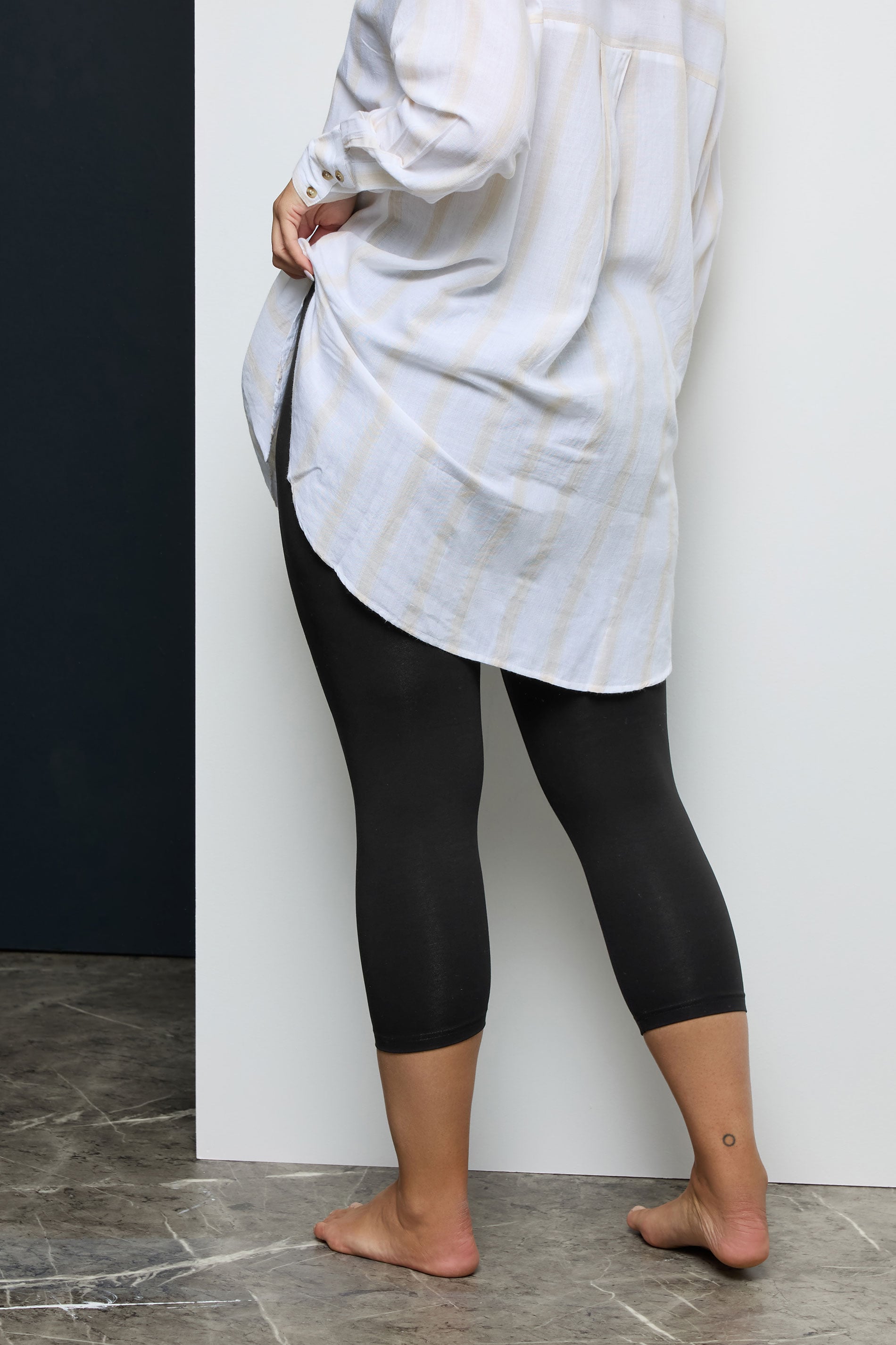 Plus Size Black Cotton Cropped Leggings | Yours Clothing 4