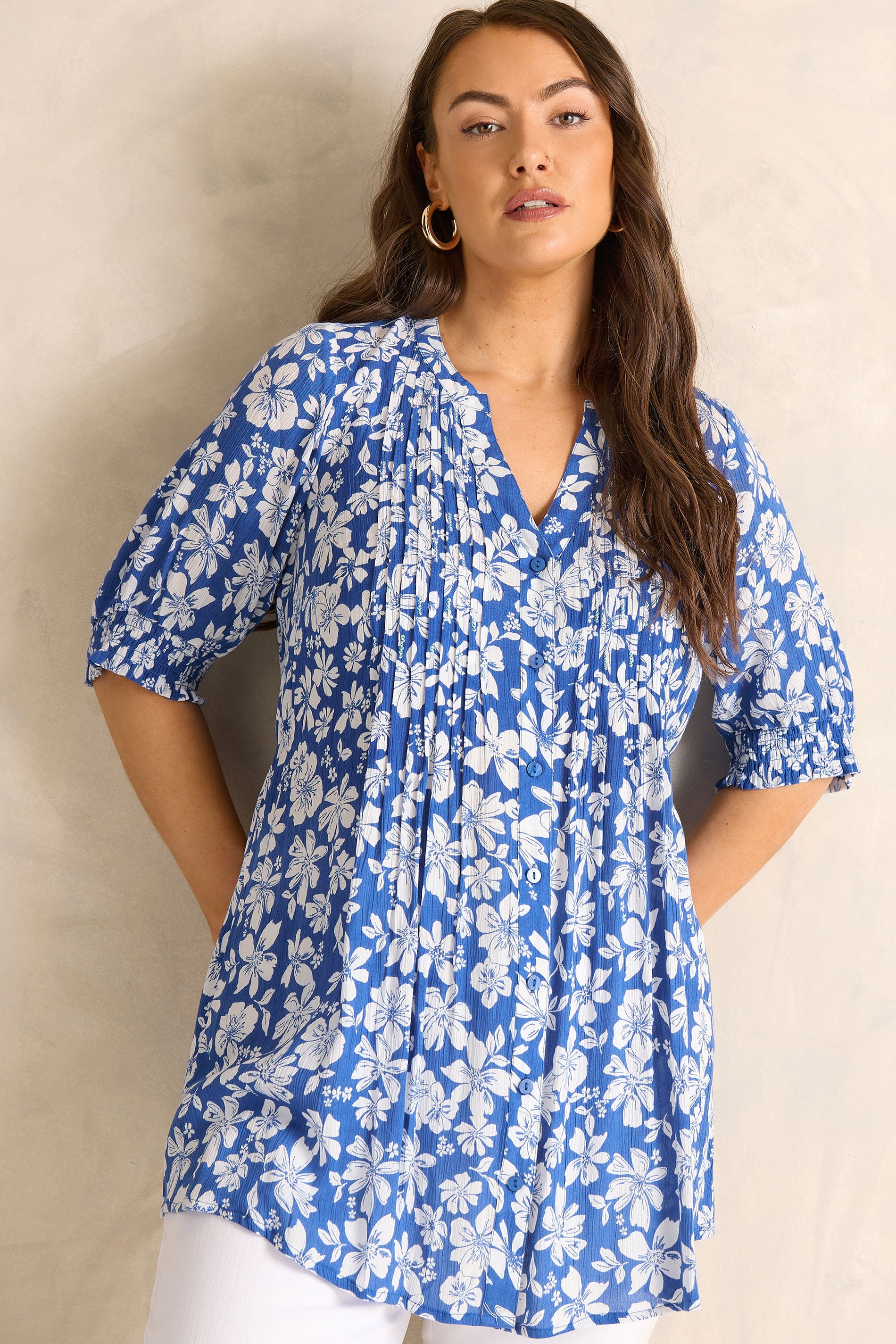 Evans Women's Blue Plus Floral Pintuck Blouse Size 26-28