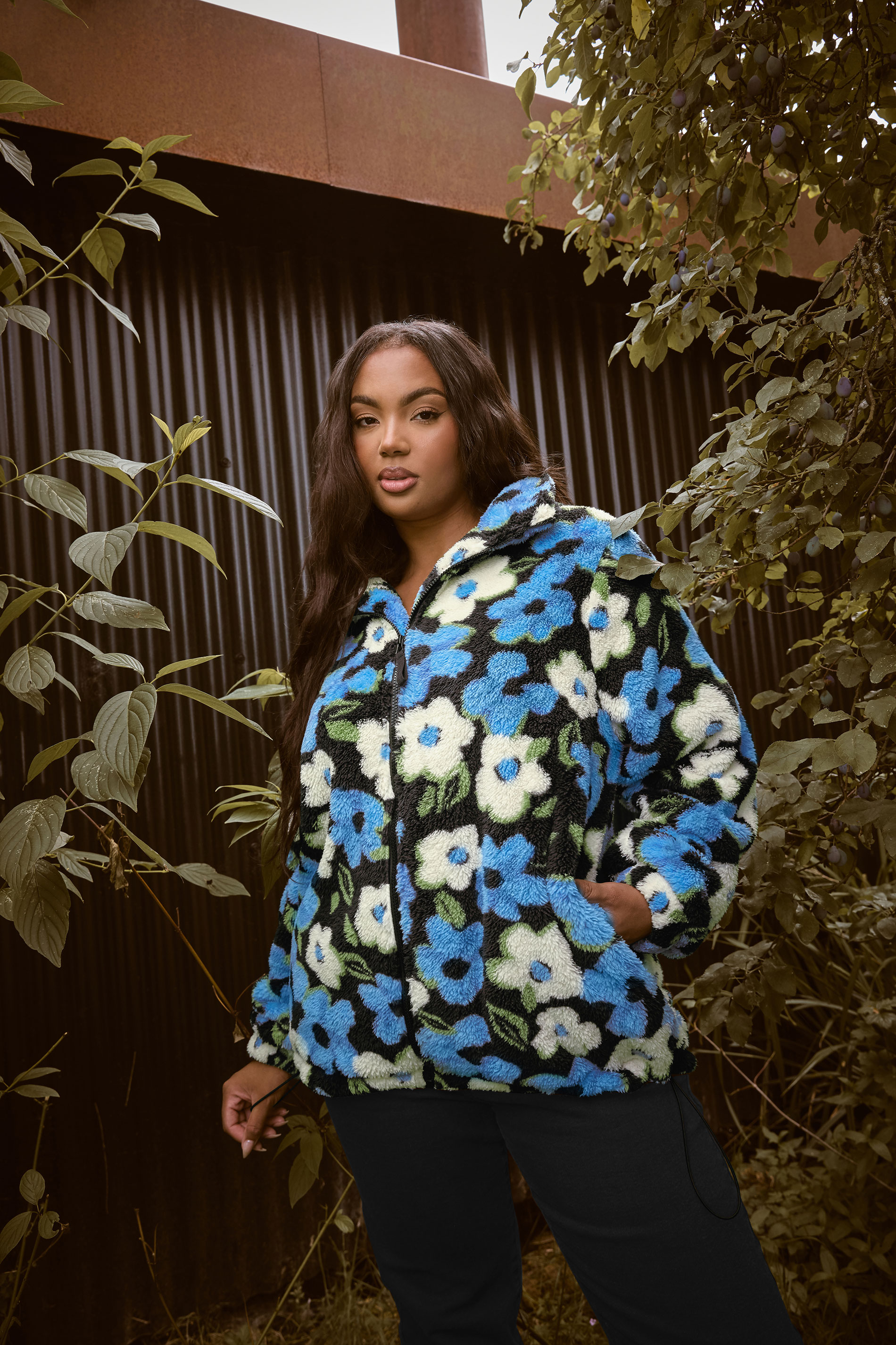 YOURS Plus Size Black & Blue Floral Fleece Jacket | Yours Clothing 6