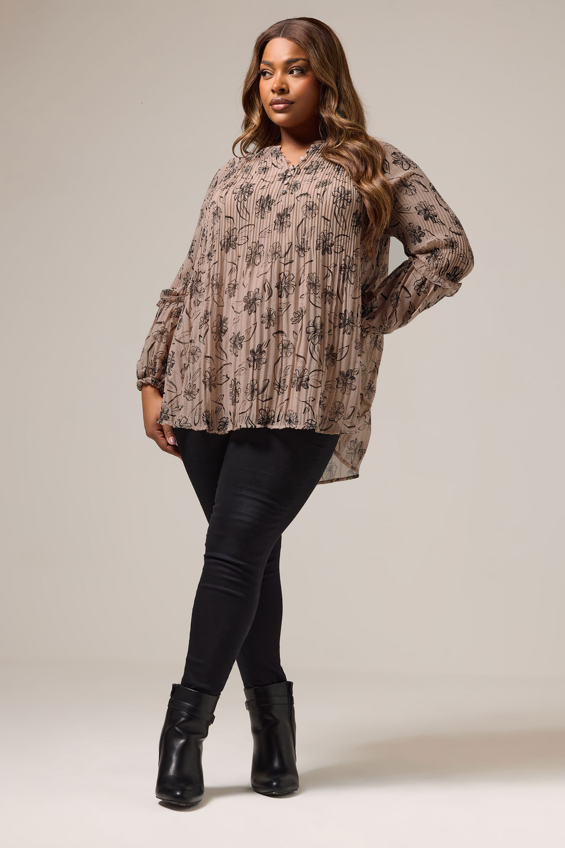 YOURS Plus Size Mauve Purple Floral Pleated Blouse | Yours Clothing 2