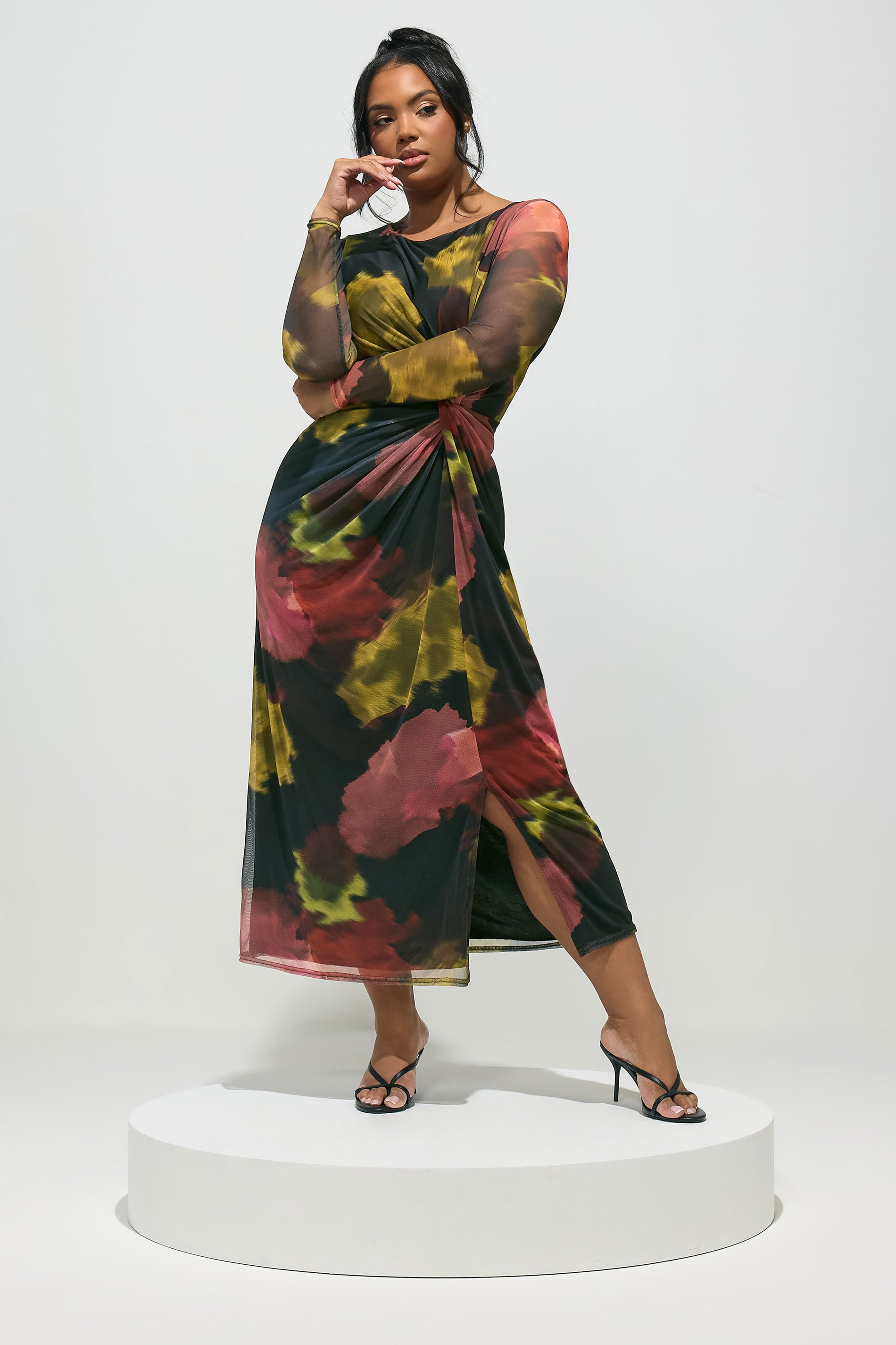 YOURS LONDON Plus Size Black Abstract Knot Dress | Yours Clothing 3