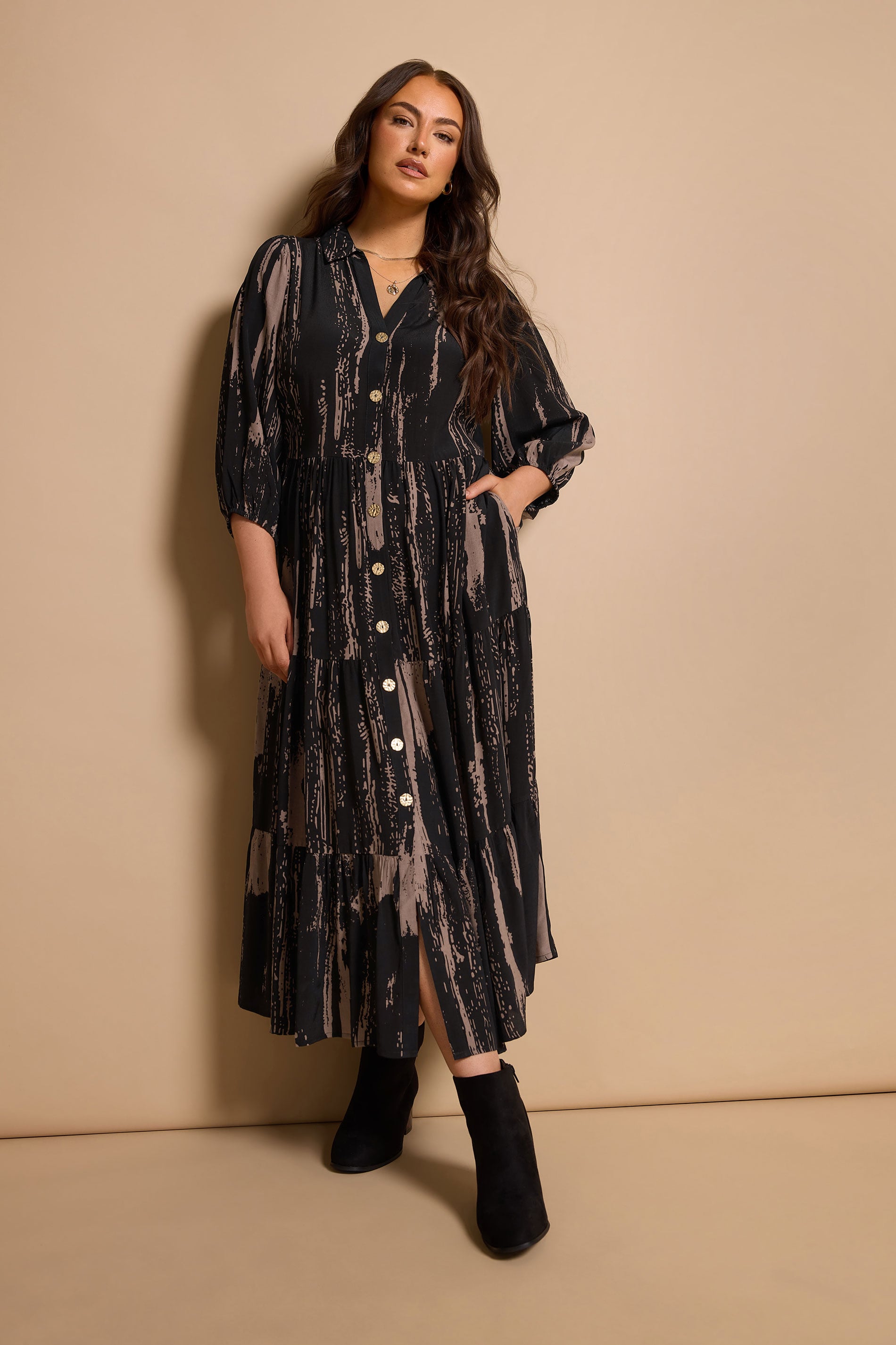 Evans Women's Black Plus Premium Smudge Print Tiered Maxi Dress Size 30-32