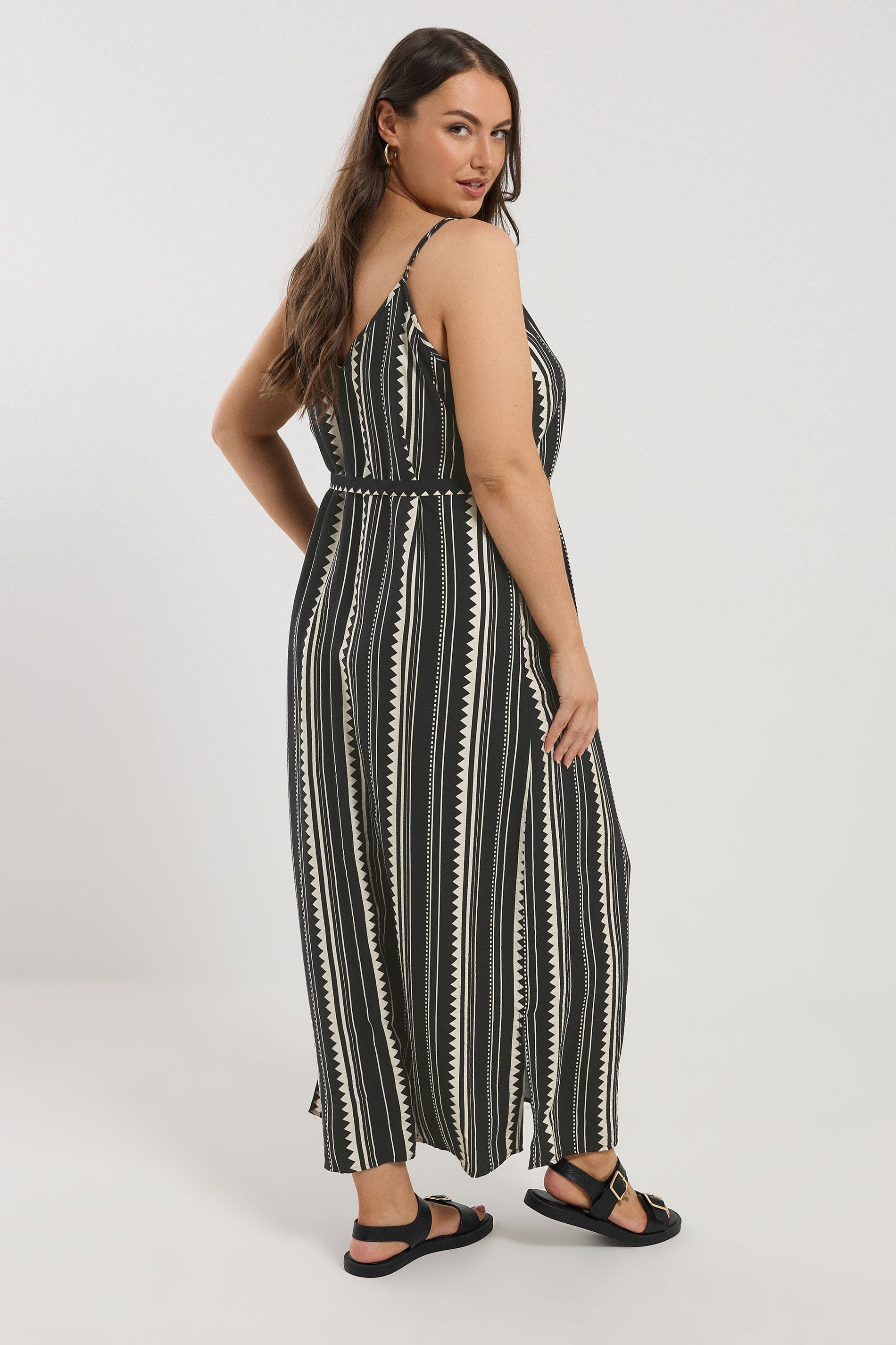 YOURS Plus Size Black Zig Zag Bead Detail Maxi Dress | Yours Clothing 2