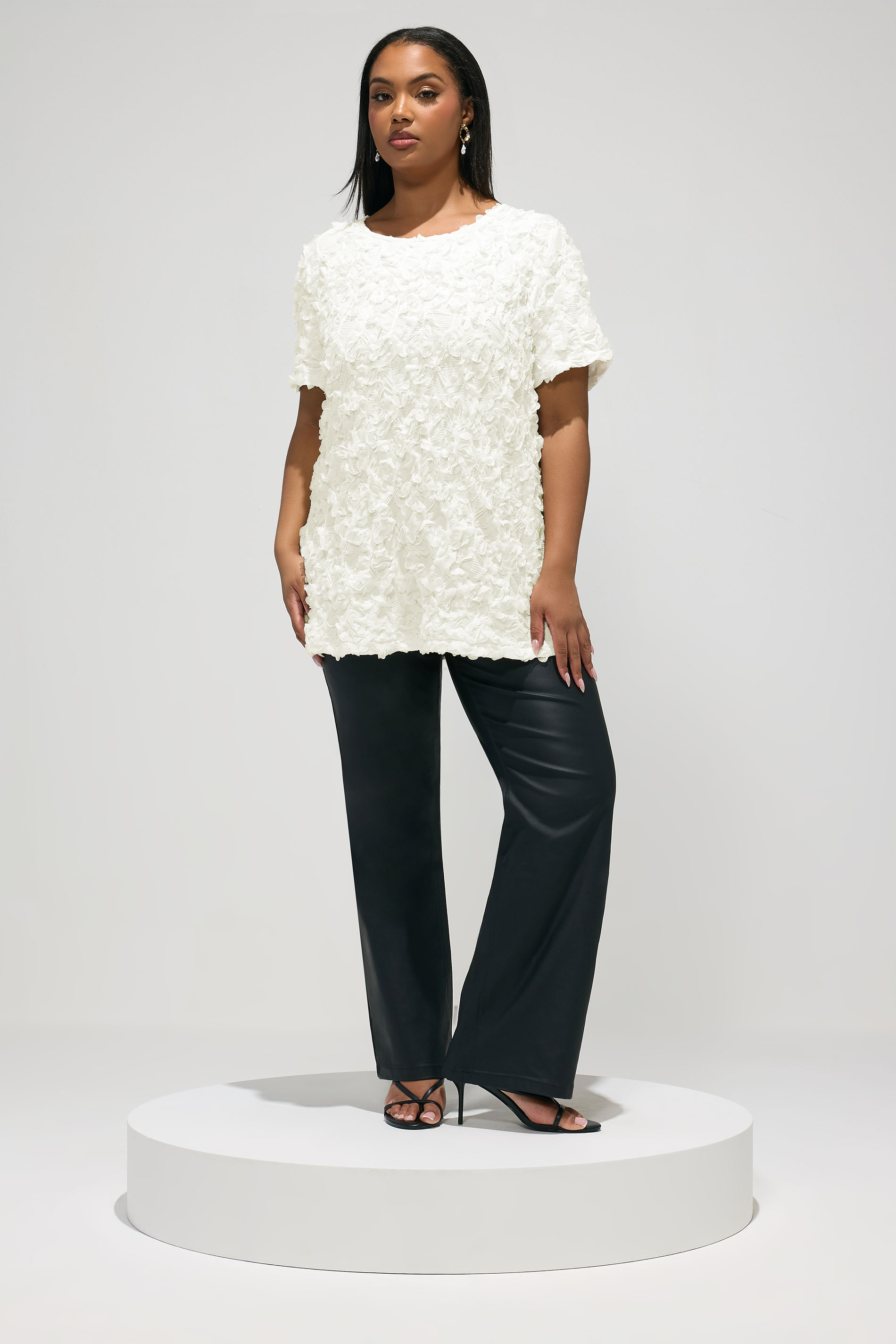 YOURS LONDON Plus Size White Textured Abstract Blouse | Yours Clothing 1