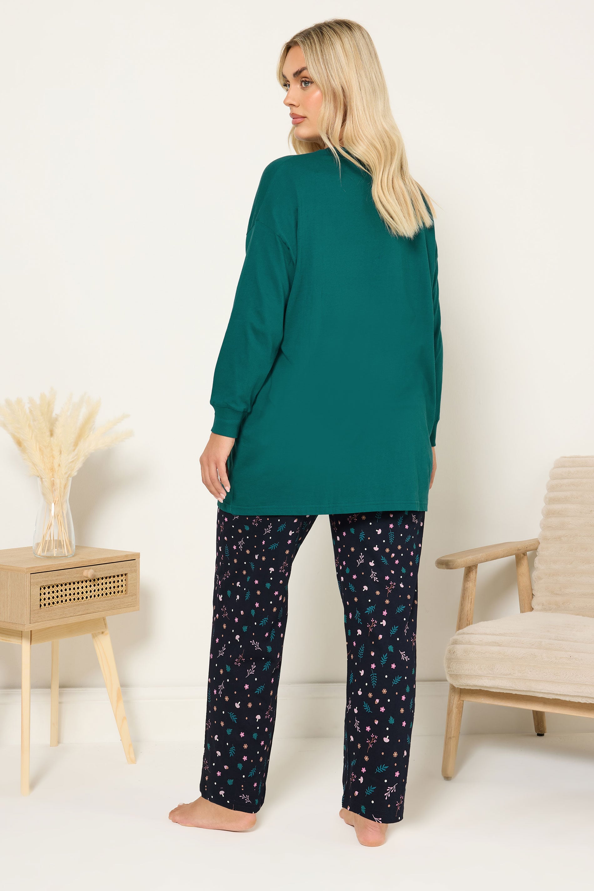 YOURS Plus Size Set Green 'Cosy Sleep Club' Woodland Pyjama Gift | Yours Clothing 2