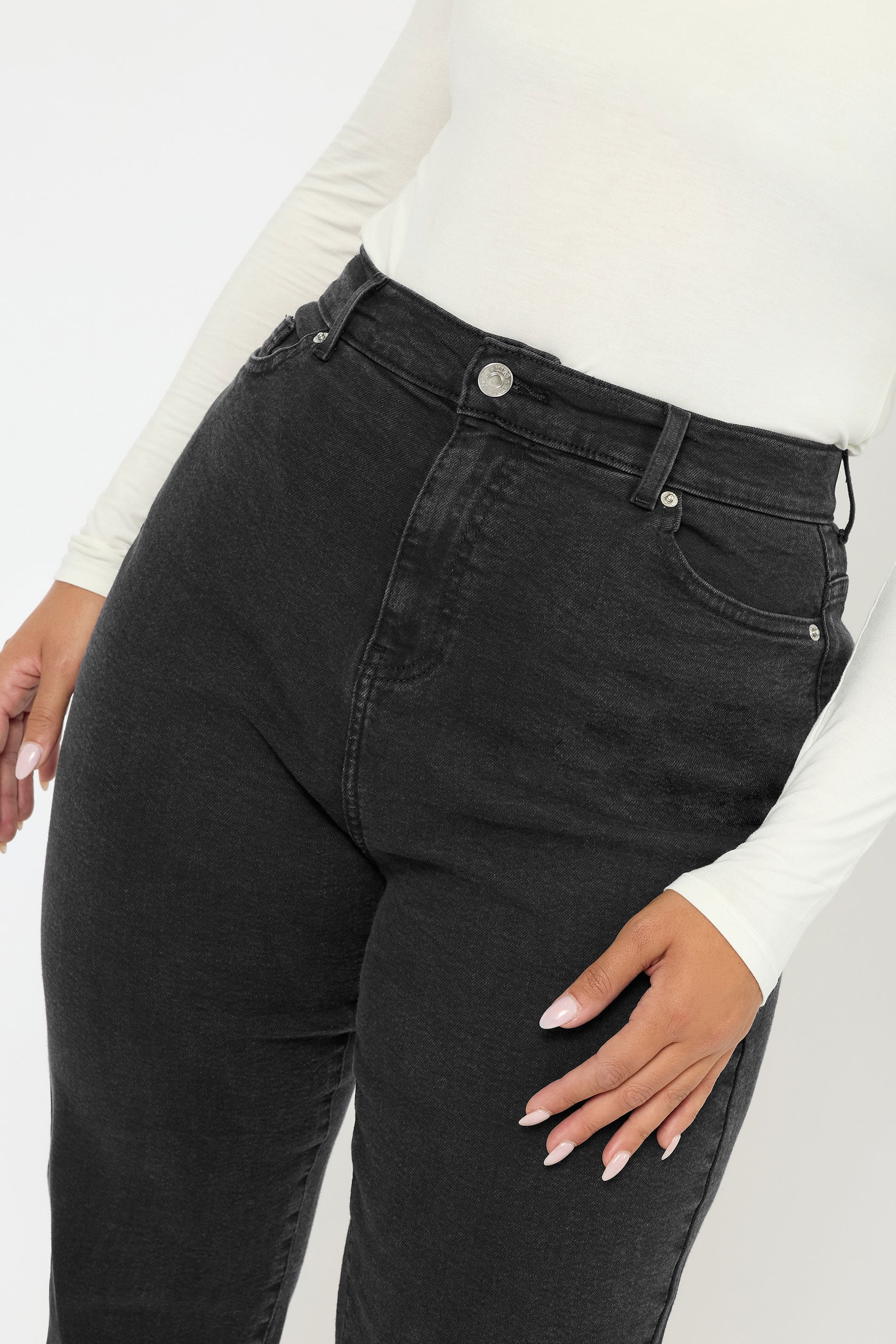 YOURS Plus Size Black Washed Boyfriend Jeans | Yours Clothing 2