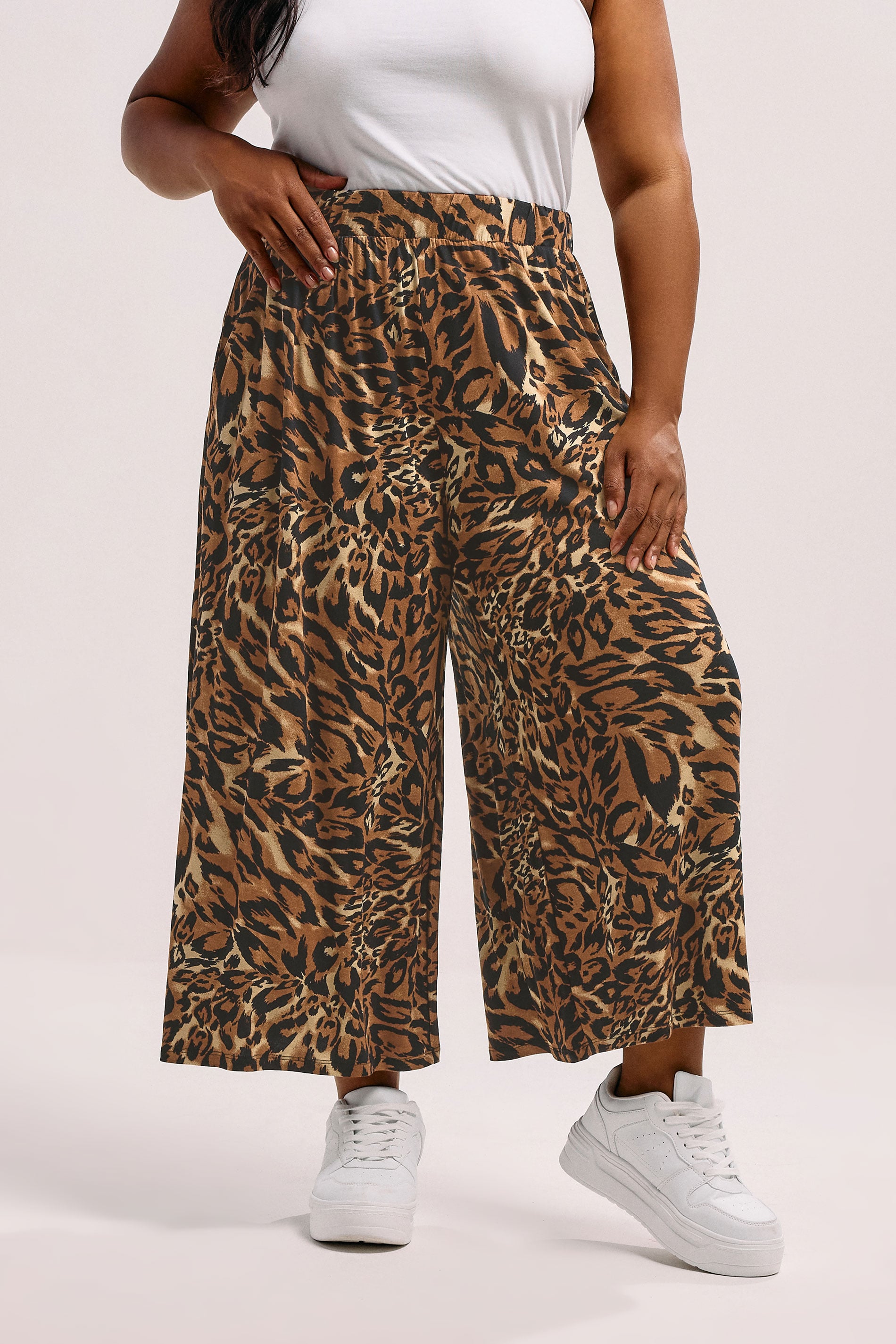 YOURS Plus Size Brown Animal Print Wide Leg Cropped Trousers | Yours Clothing 3
