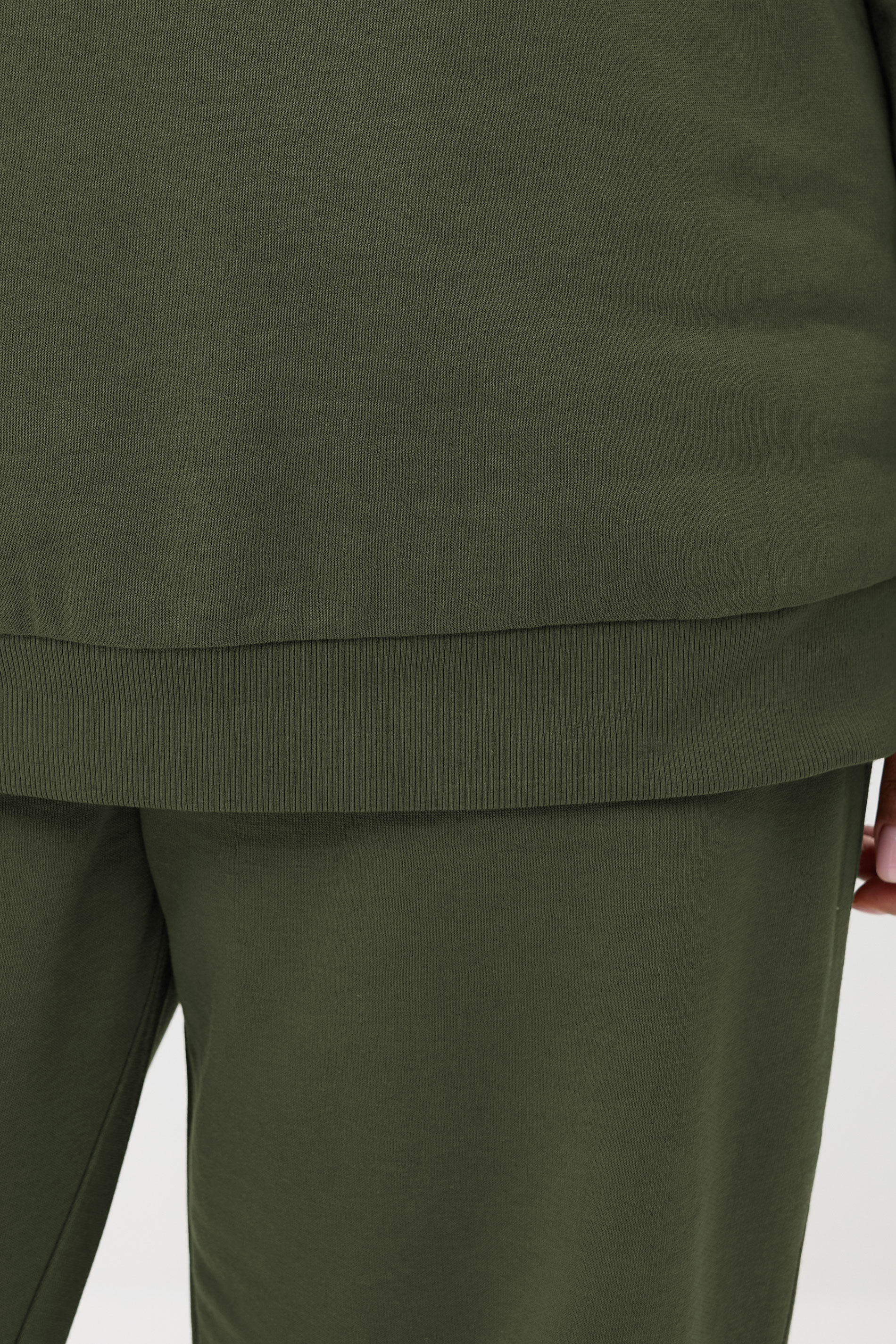 YOURS Plus Size Khaki Green Sweatshirt & Cuffed Jogger Set | Yours Clothing 4