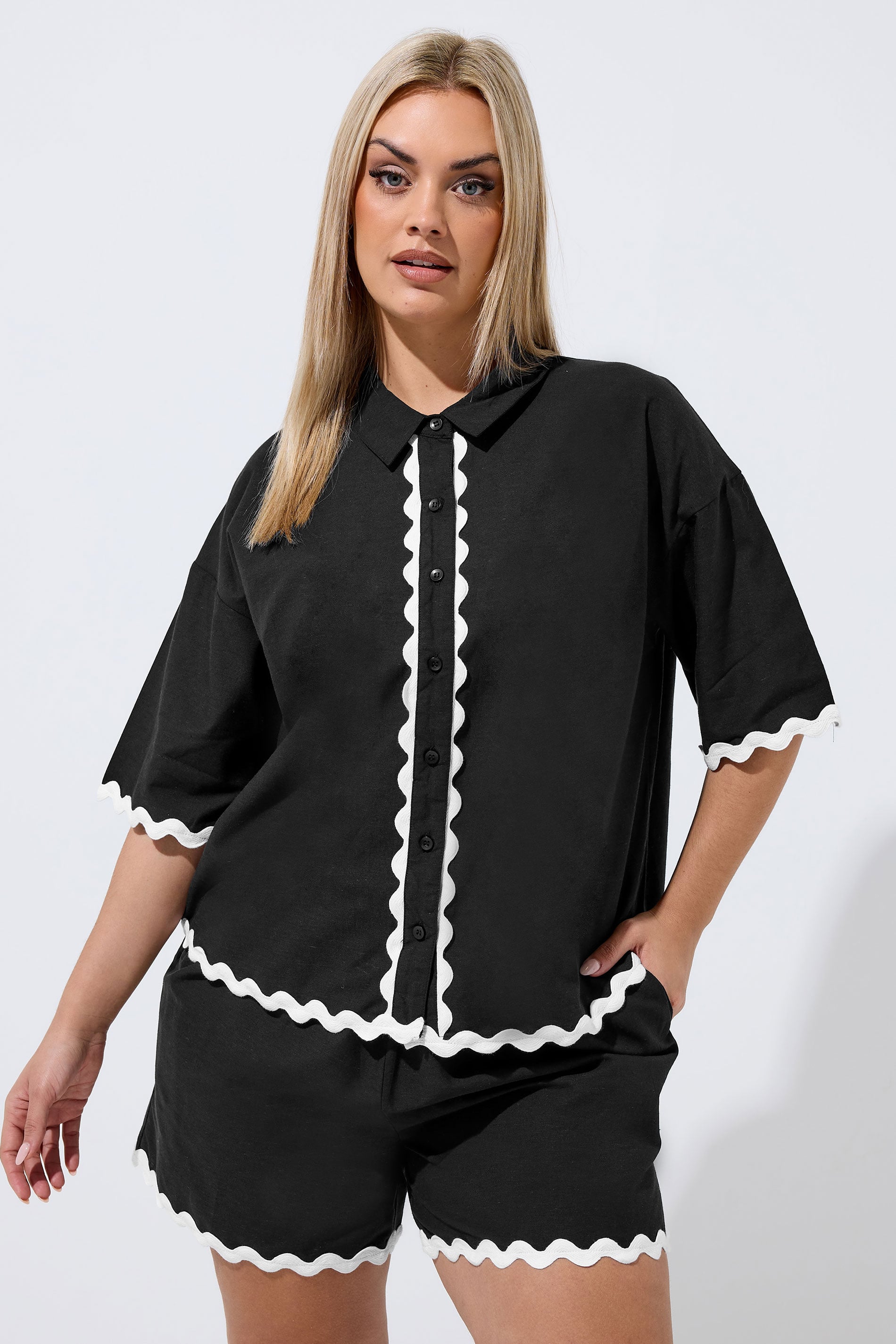 LIMITED COLLECTION Plus Size Black Scallop Linen Shirt | Yours Clothing  3