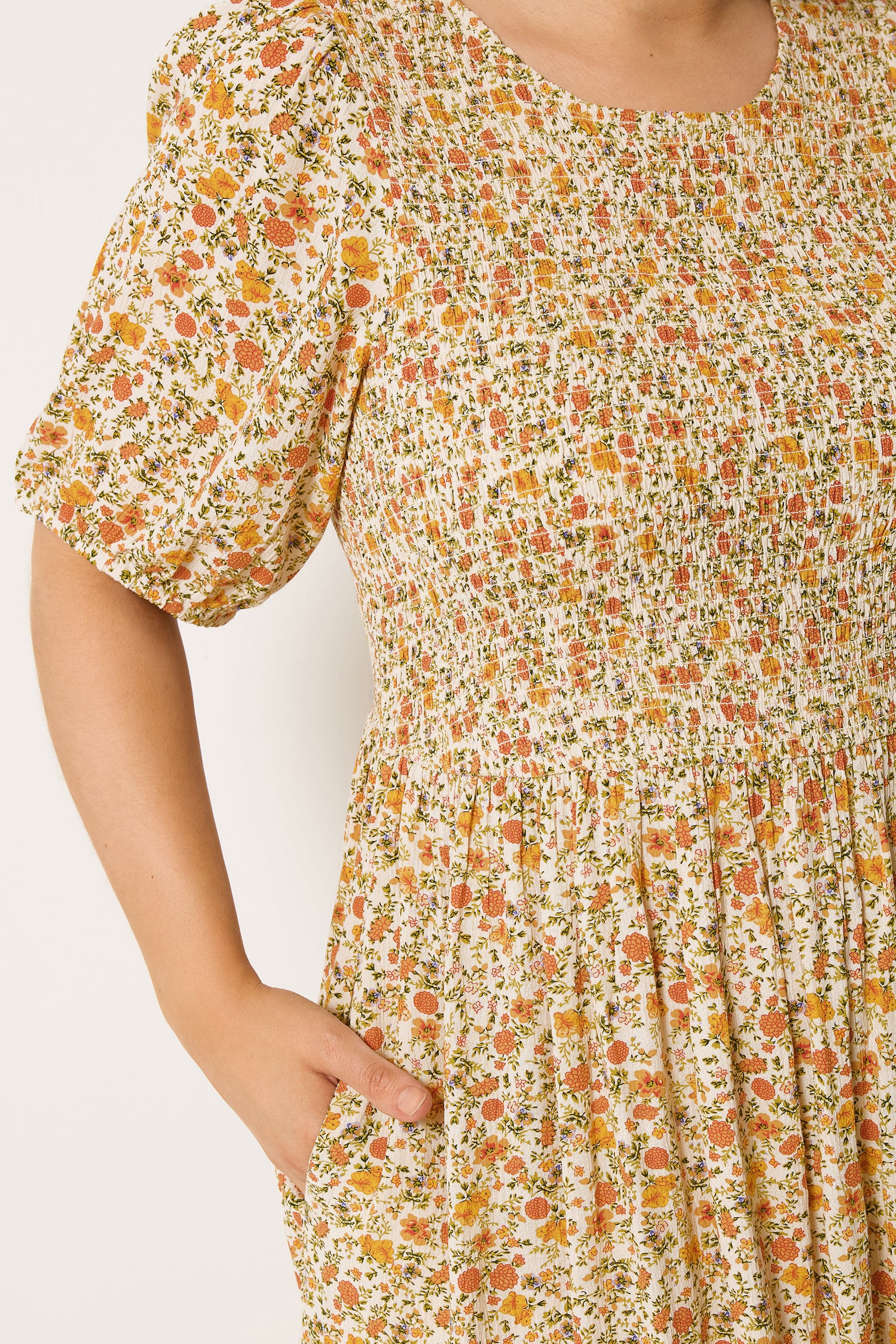 YOURS Plus Size Yellow Ditsy Floral Shirred Dress | Yours Clothing 4