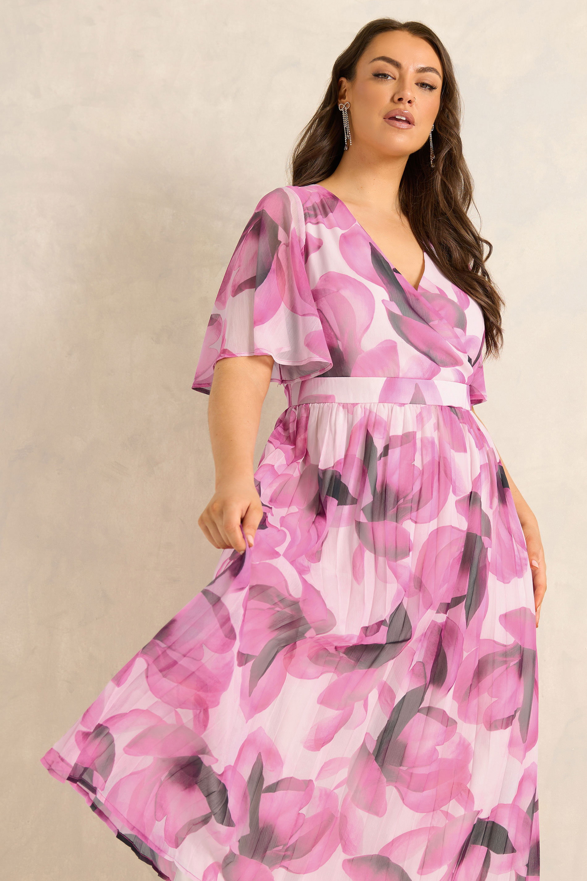 EVANS Plus Size Pink Petal Angel Sleeve Midi Dress | Evans 3