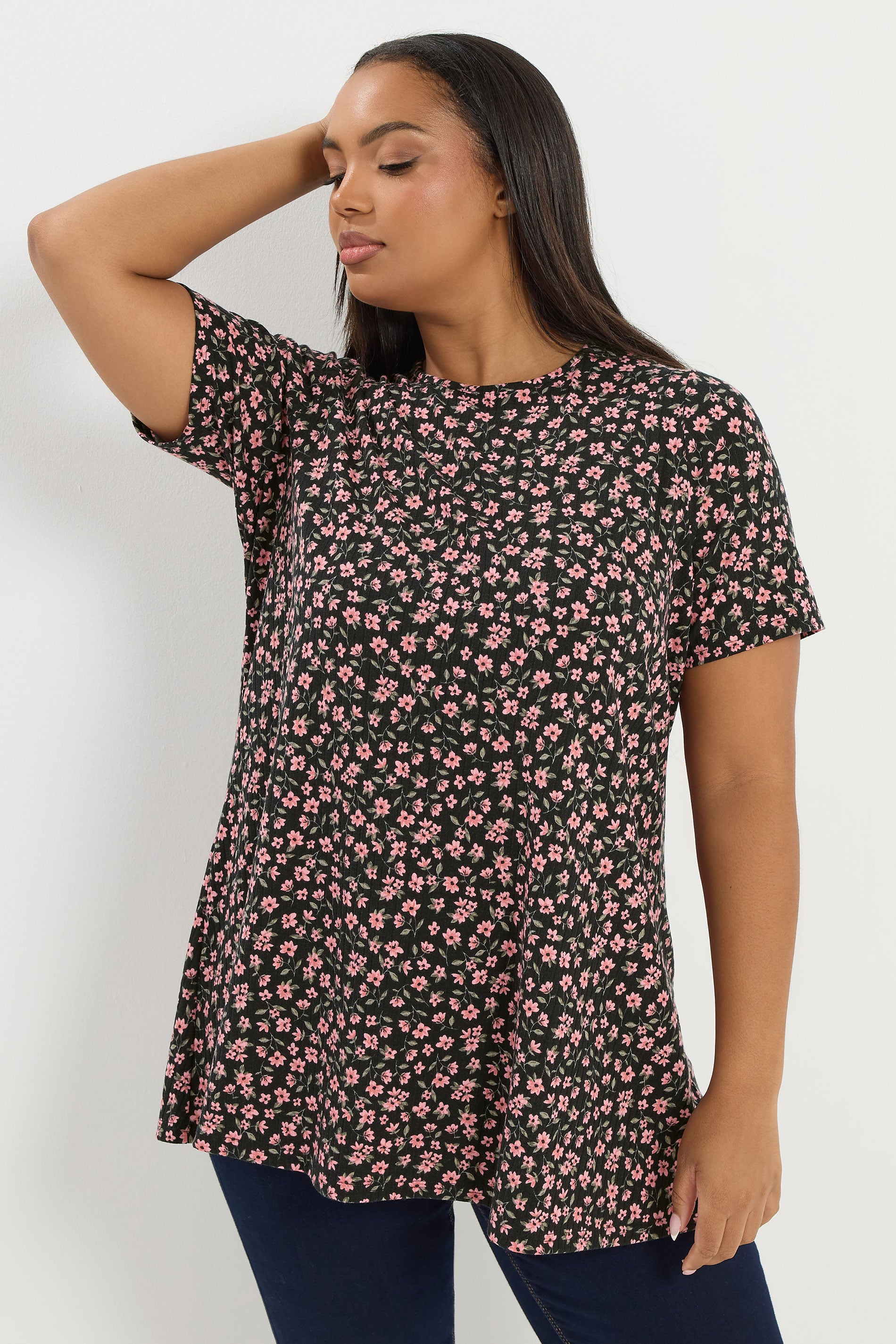 YOURS Plus Size Black Floral Ribbed Swing Top | Yours Clothing 3