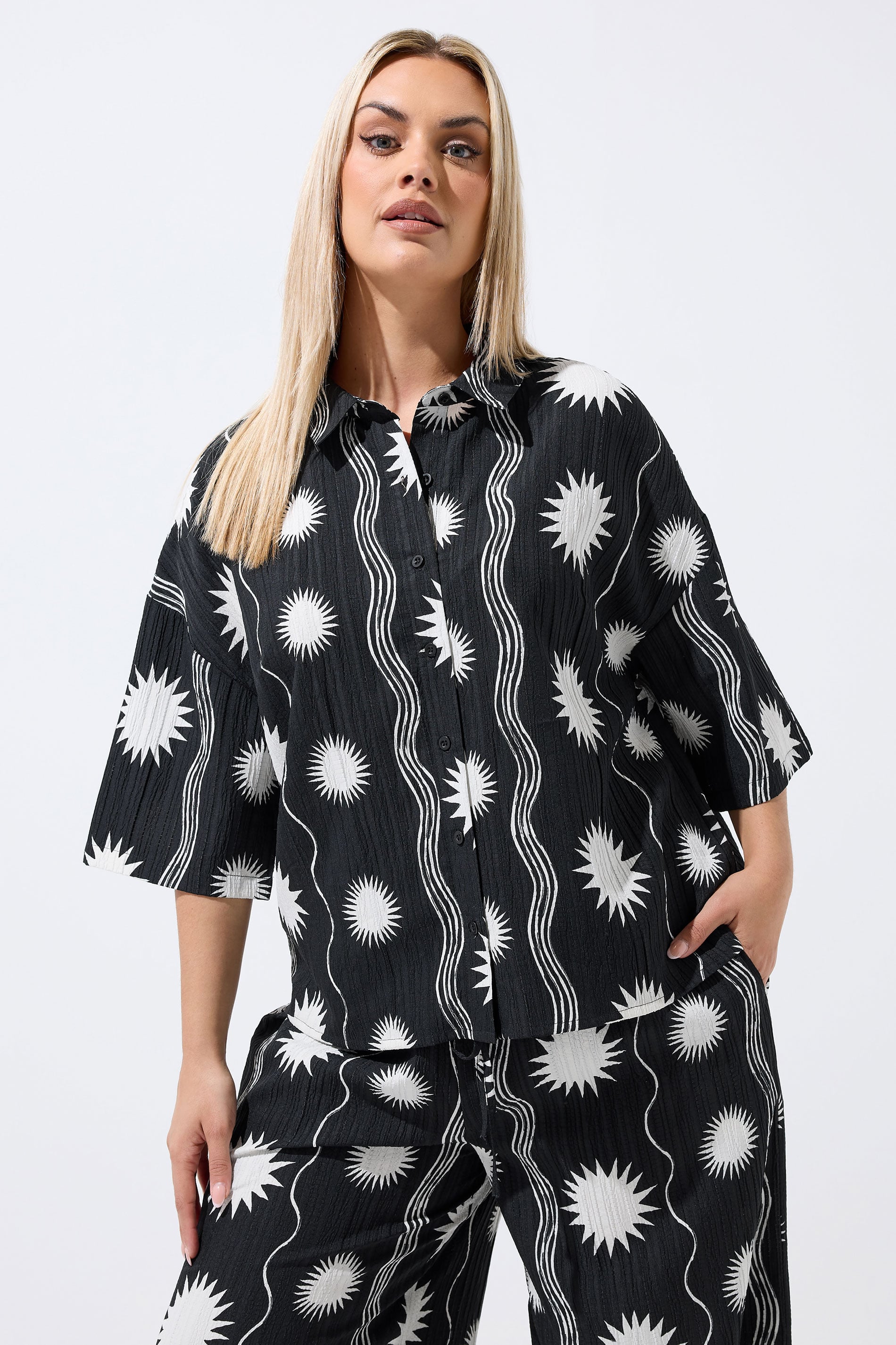 LIMITED COLLECTION Plus Size Black Sun Crinkle Shirt | Yours Clothing 3