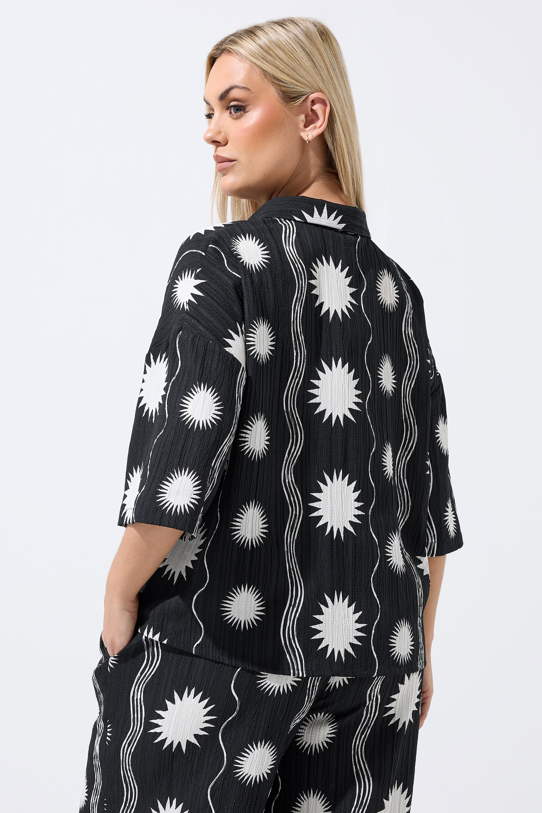 LIMITED COLLECTION Plus Size Black Sun Crinkle Shirt | Yours Clothing 2