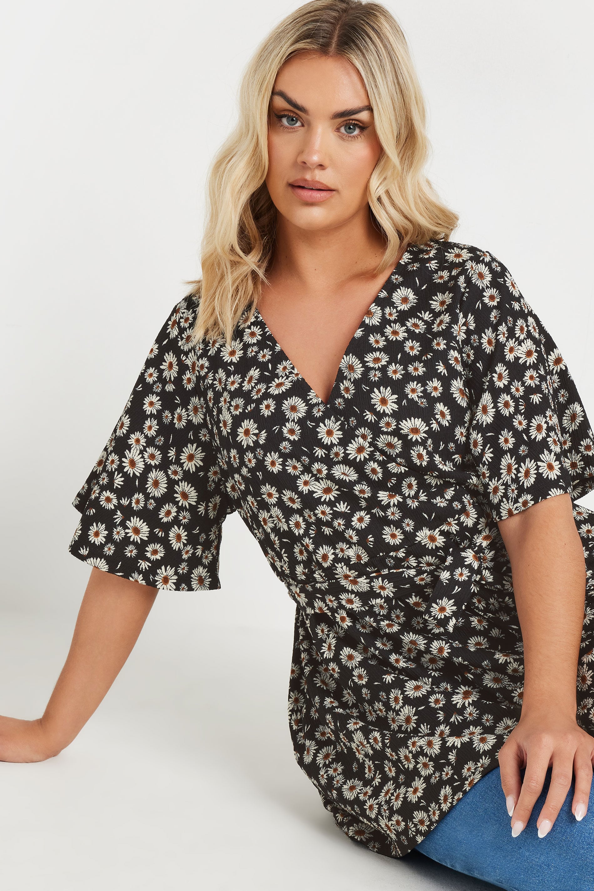 YOURS Plus Size Black Daisy Print Textured Wrap Top | Yours Clothing 3