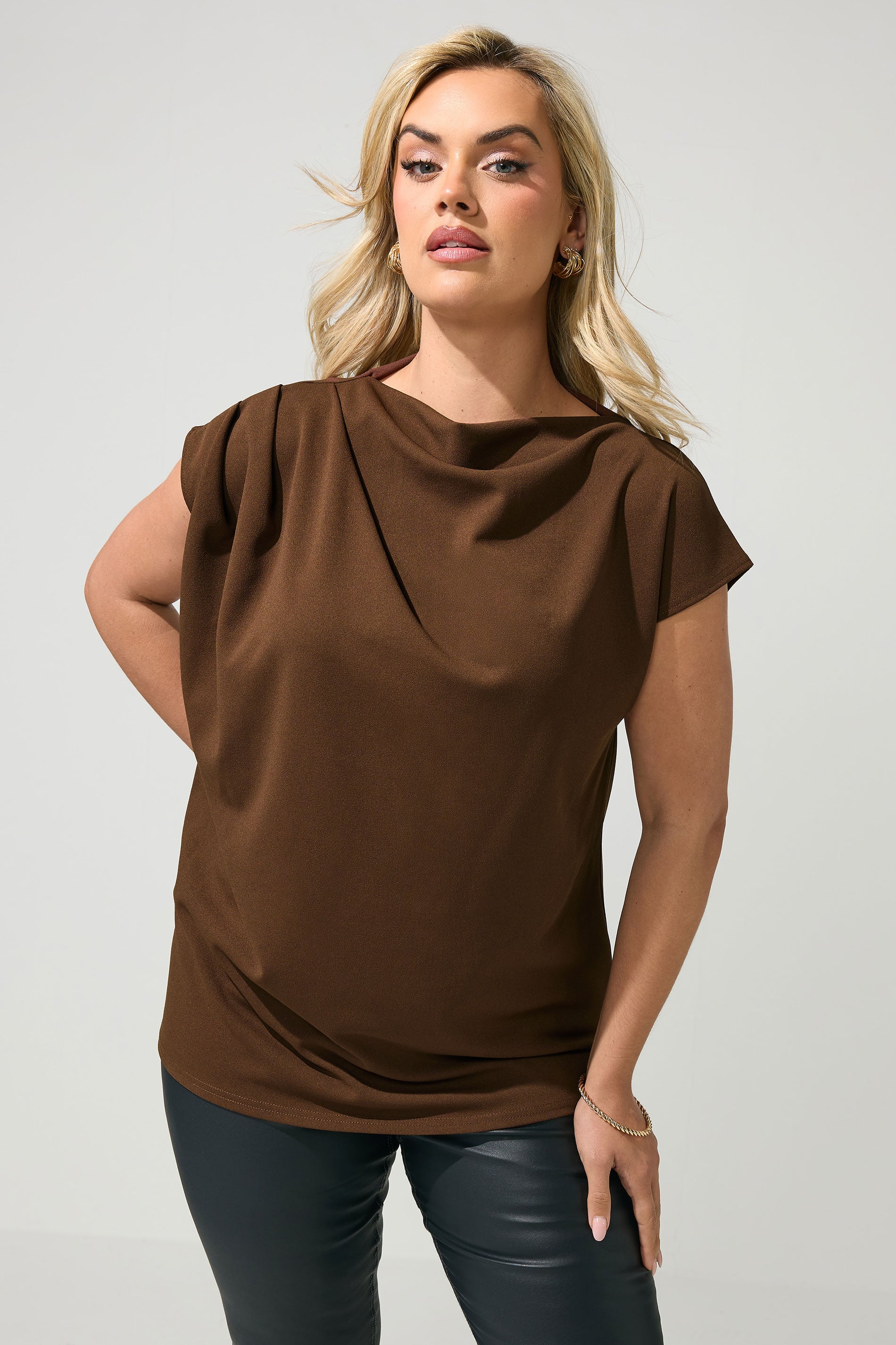 YOURS LONDON Plus Size Chocolate Brown Drape Shoulder Top | Yours Clothing 3