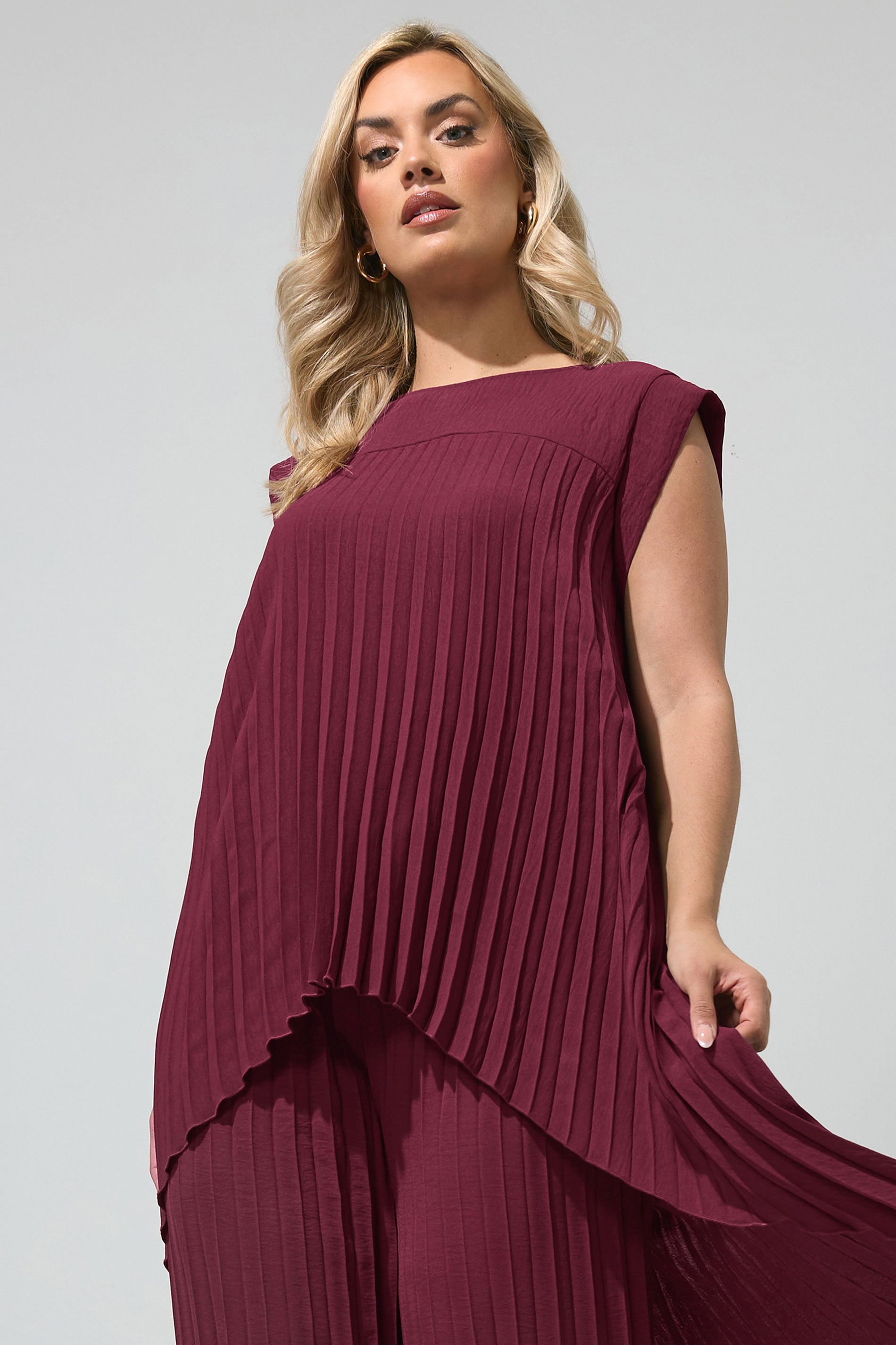 YOURS LONDON Plus Size Purple Pleated Top | Yours Clothing 3