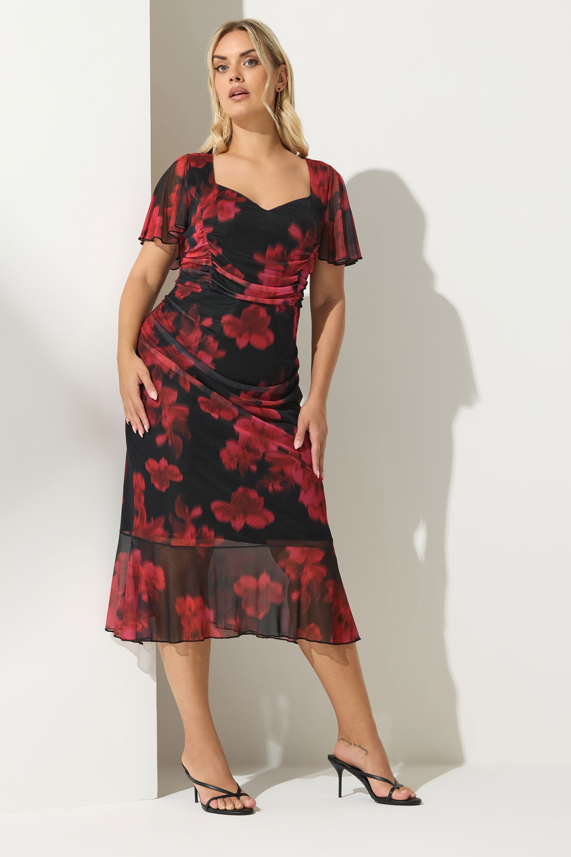 YOURS LONDON Plus Size Red Floral Gathered Midi Dress | Yours Clothing 1