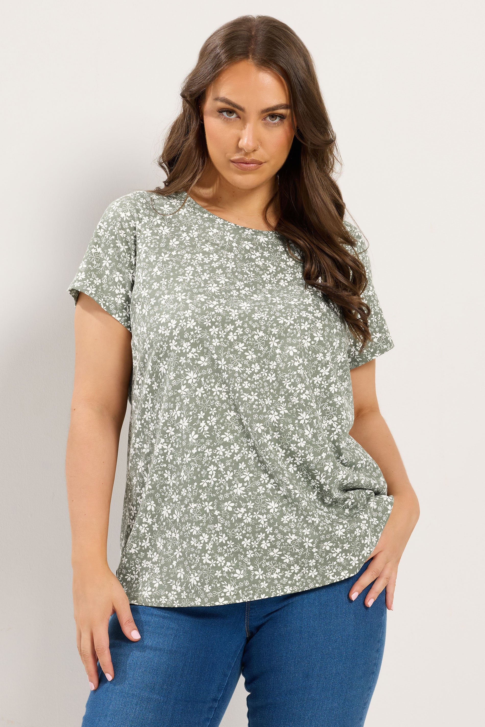 YOURS Plus Size Sage Green Ditsy Floral Basic T-Shirt | Yours Clothing 3