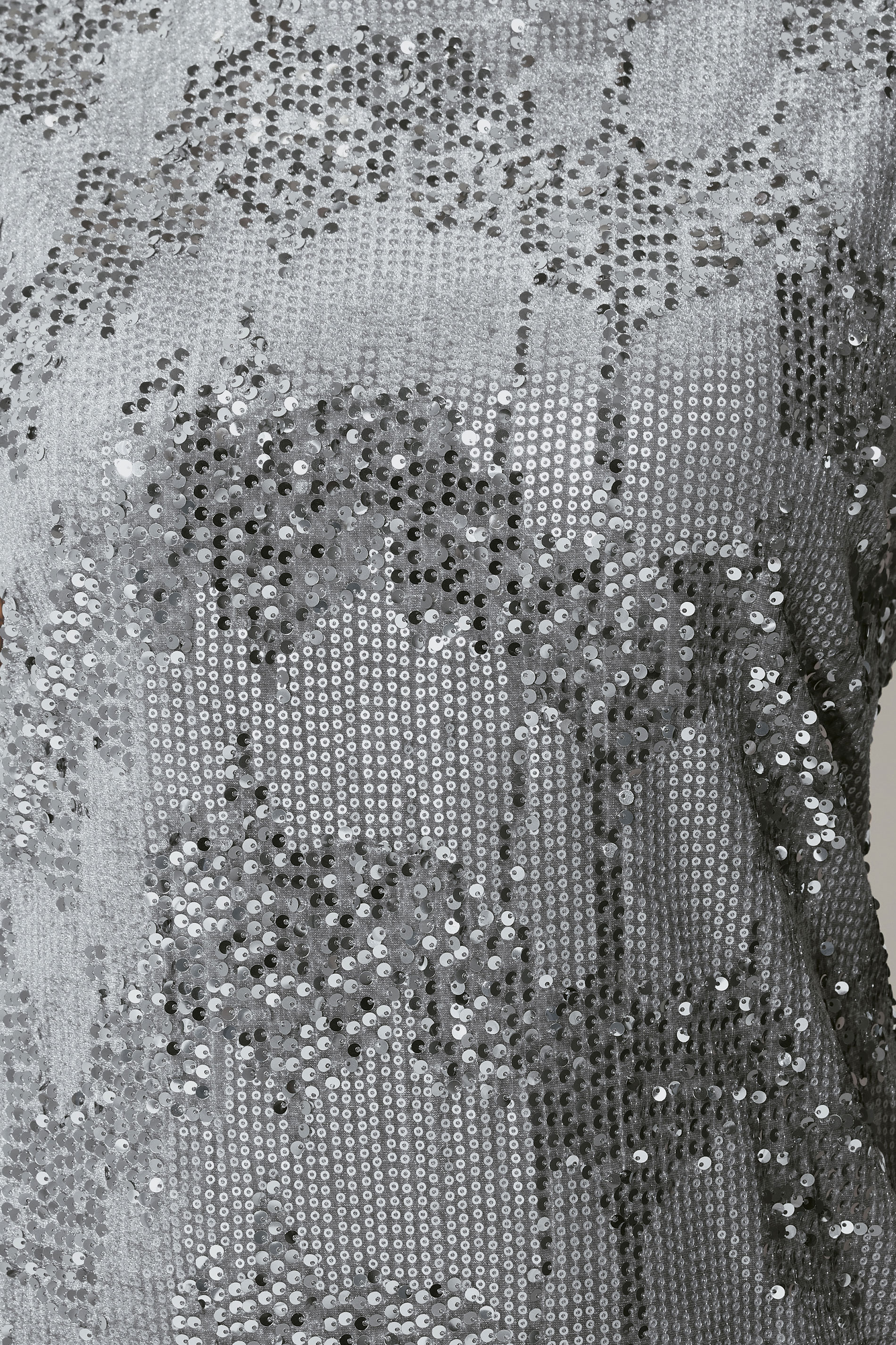 YOURS LONDON Plus Size Grey Velvet Sequin Shift Dress | Yours Clothing 4
