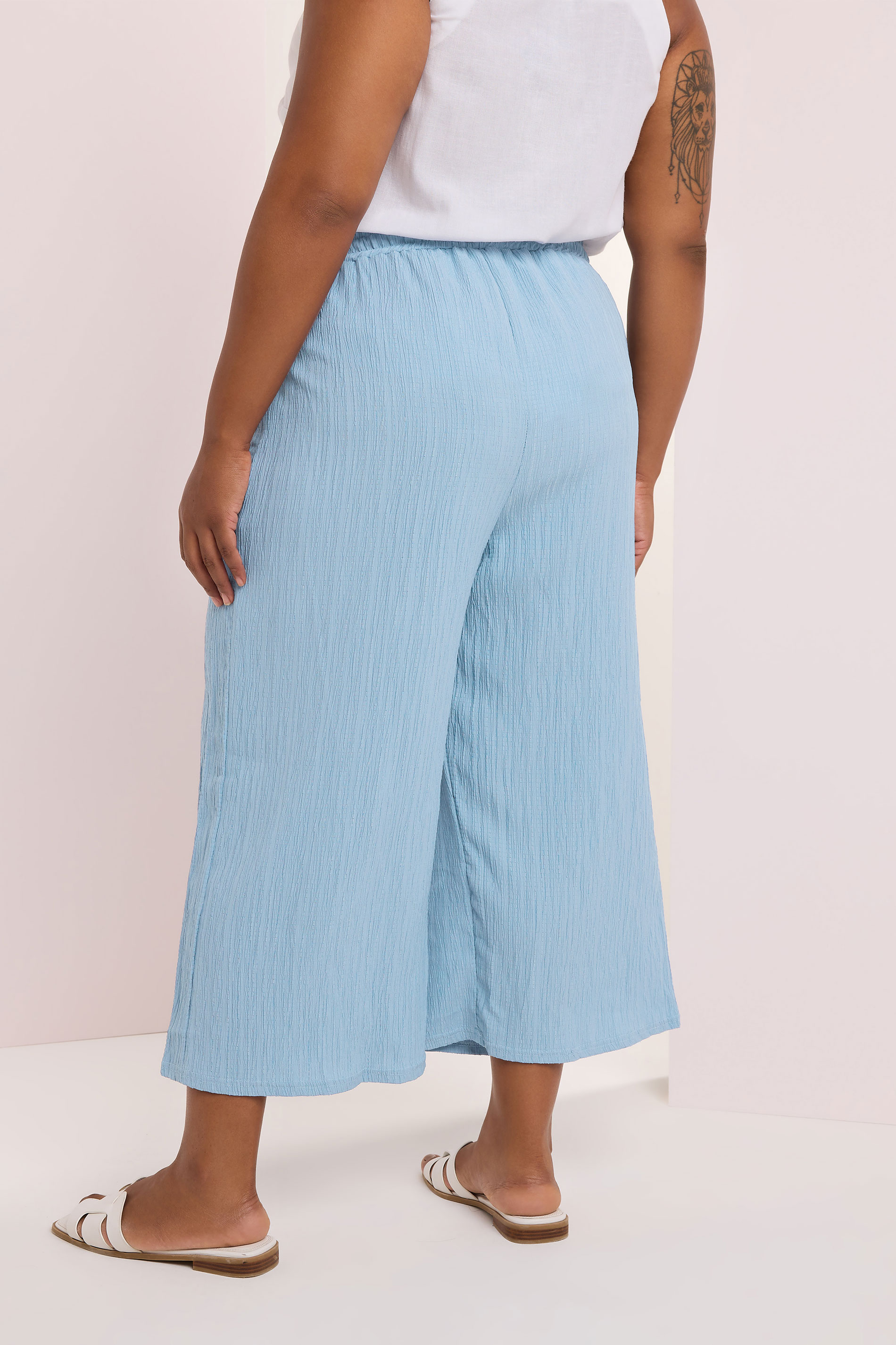 YOURS Plus Size Light Blue Crinkle Midaxi Culottes | Yours Clothing 2