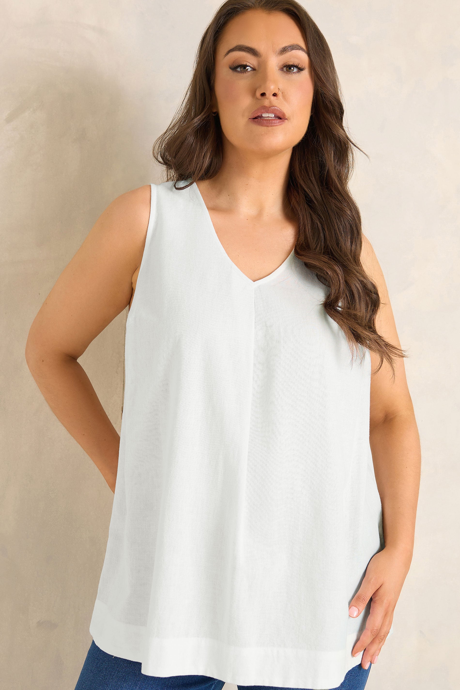 Evans Women's White Plus Linen Vest Top Size 18