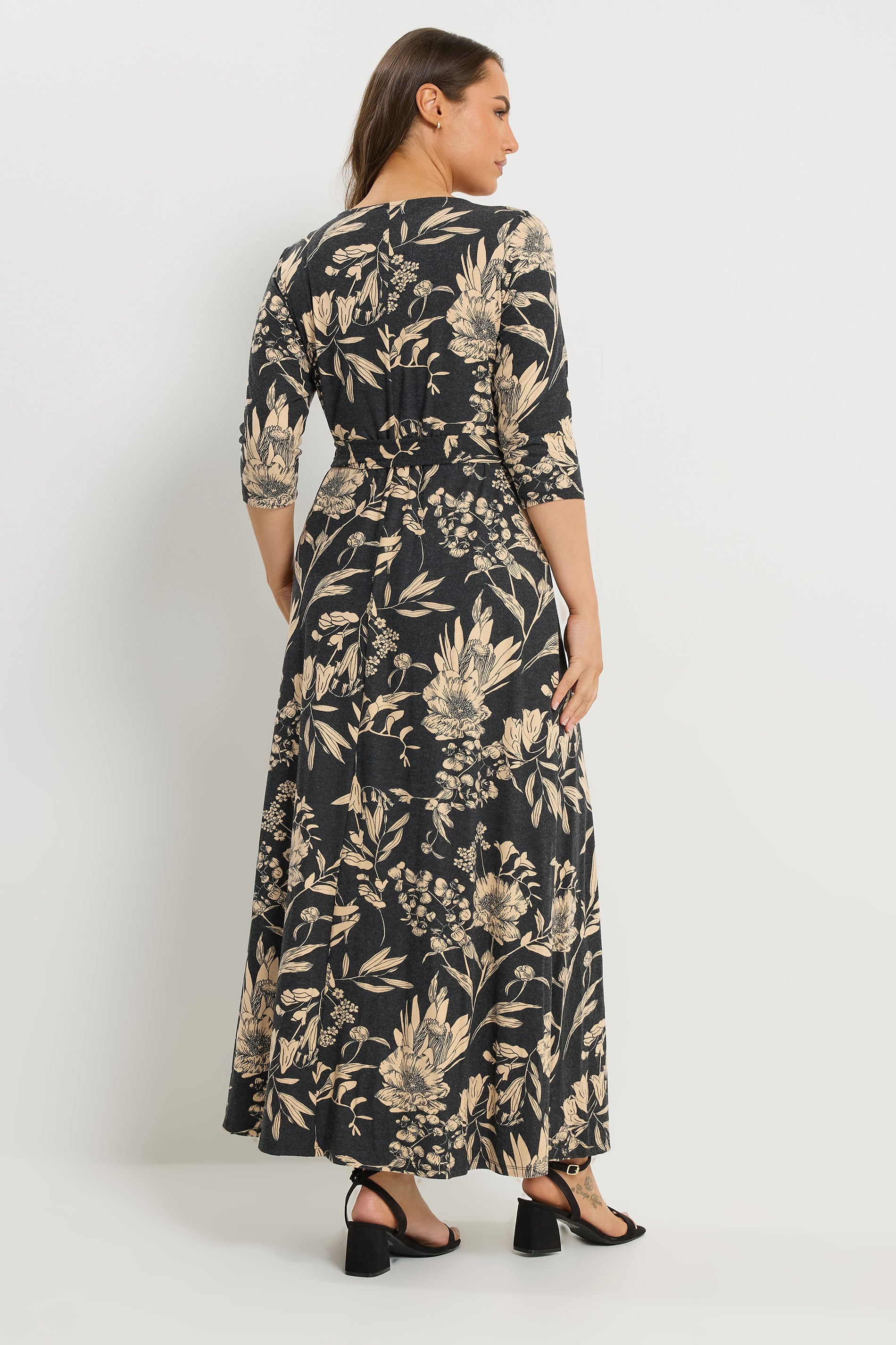 YOURS Plus Size Black Soft Touch Floral Wrap Dress | Yours Clothing 2
