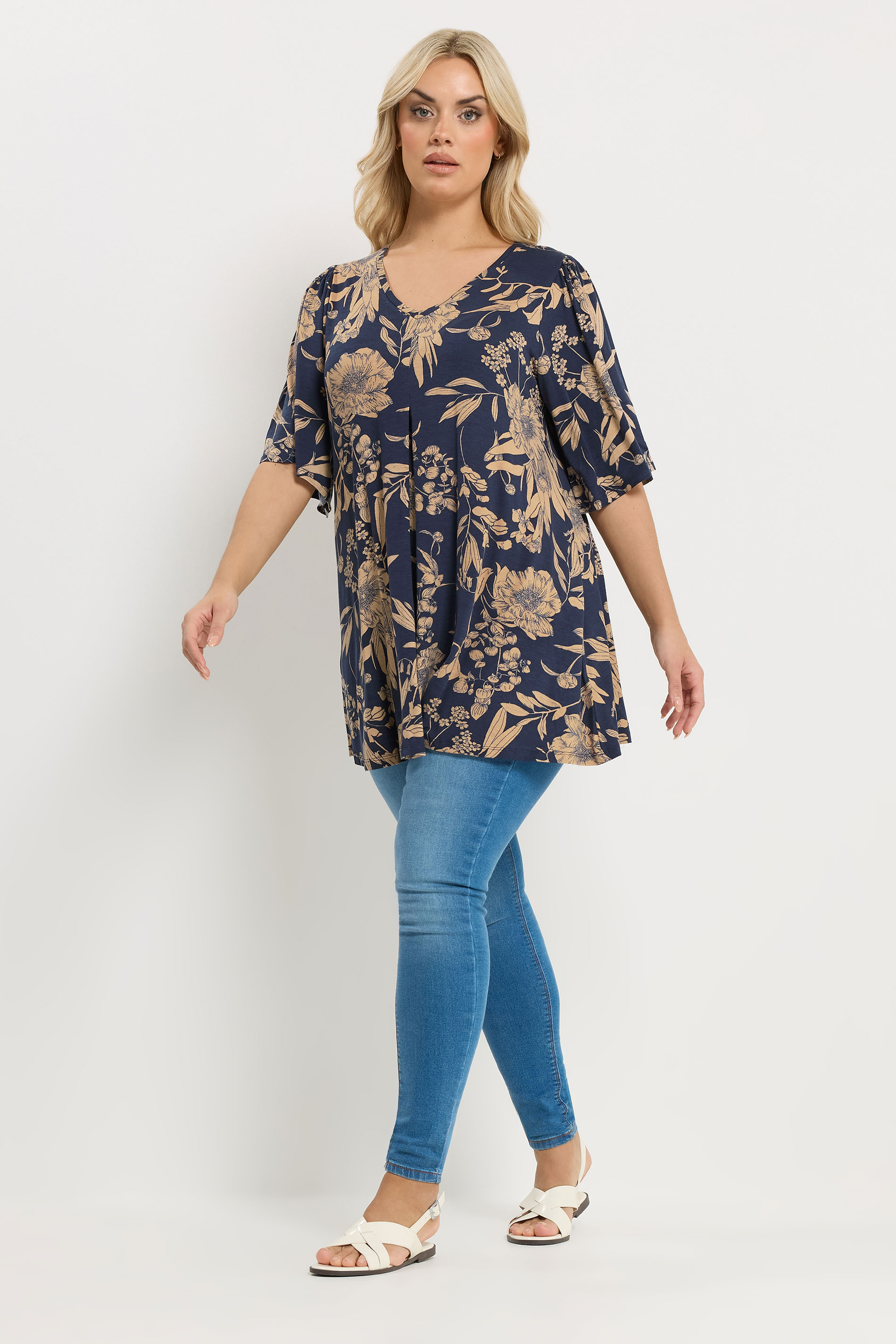 YOURS Plus Size Blue Floral Pleated Front Top | Yours Clothing 1