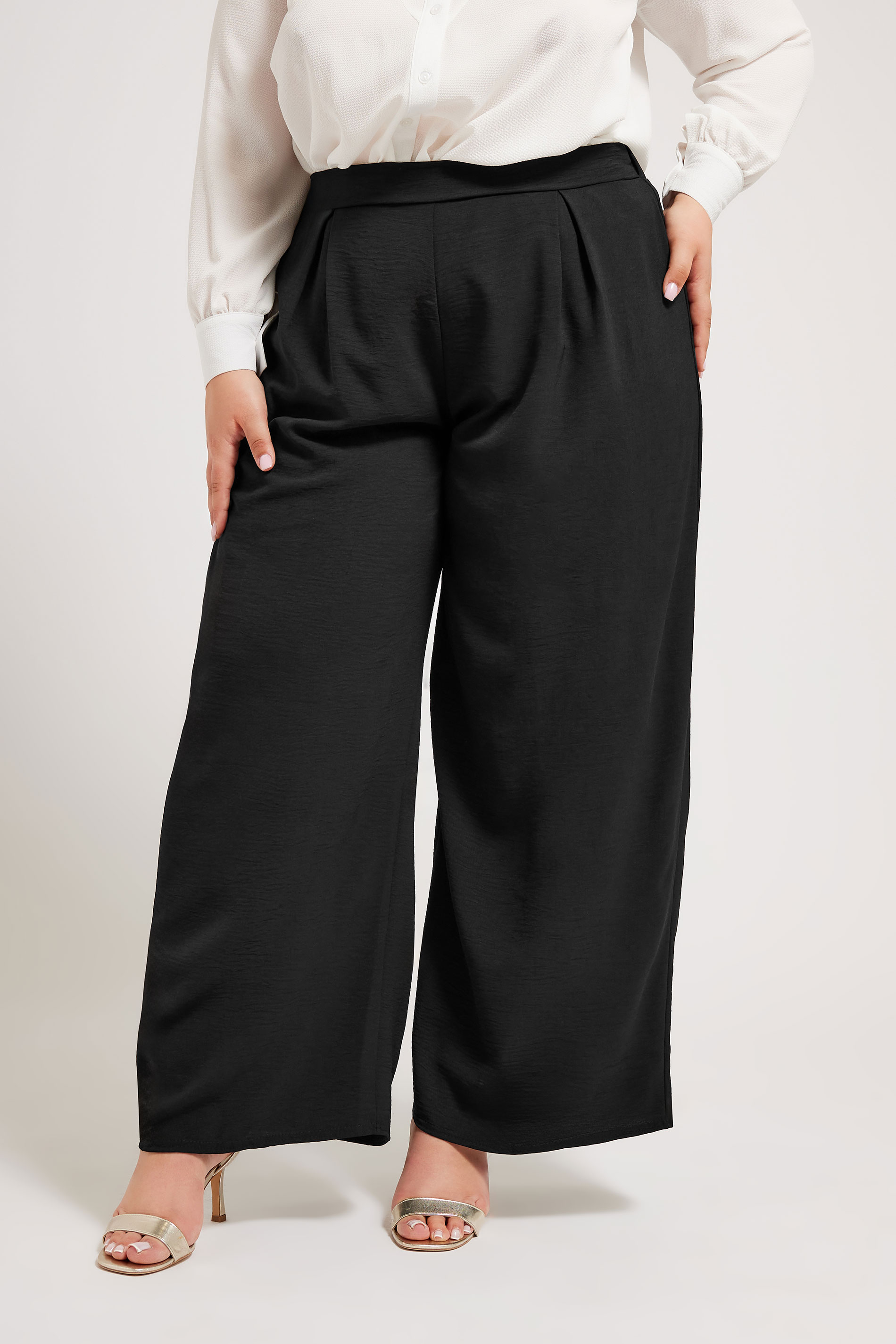YOURS LONDON Plus Size Black Crepe Wide Leg Trousers | Yours Clothing 2