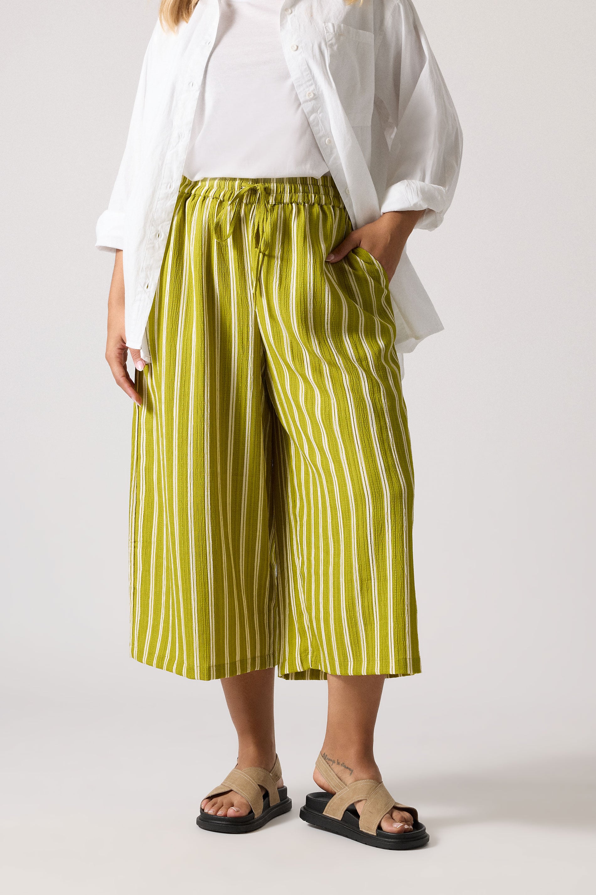 YOURS Plus Size Lime Green Stripe Midaxi Culottes | Yours Clothing 3